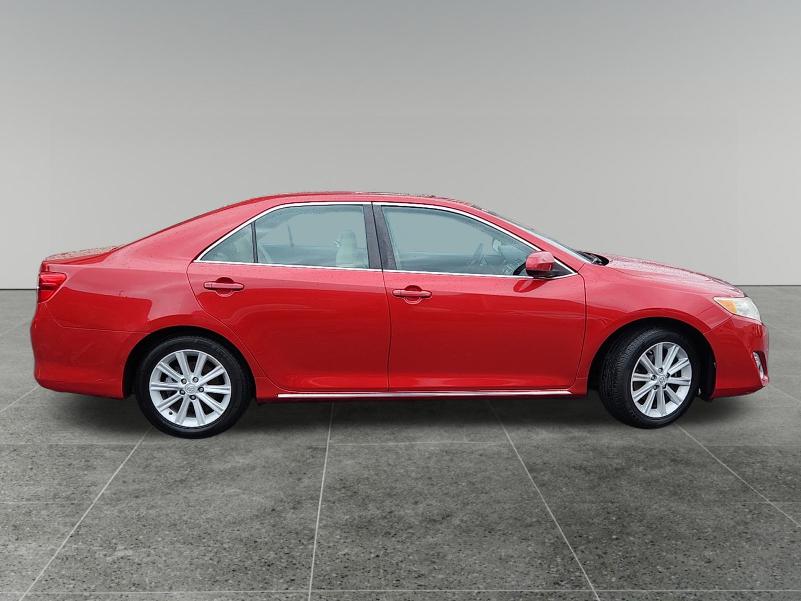 2013 Toyota Camry L 8