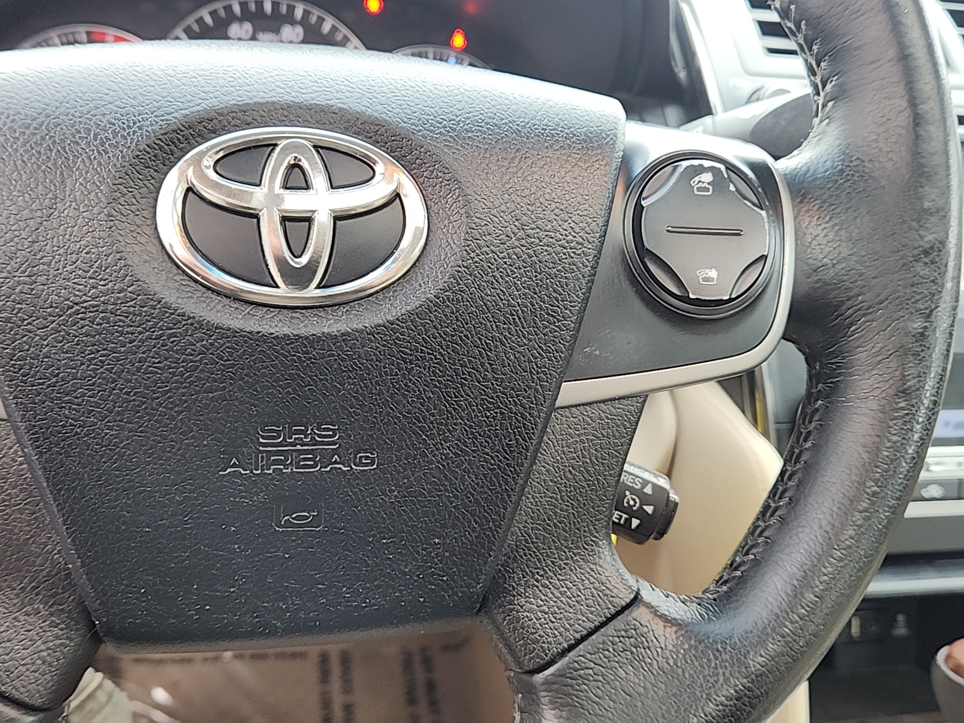 2013 Toyota Camry L 15