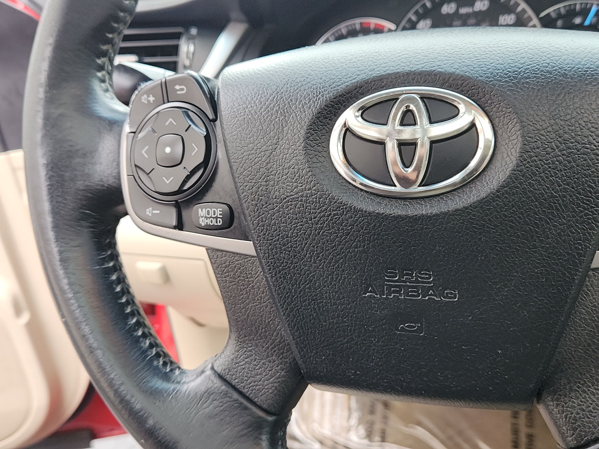 2013 Toyota Camry L 16