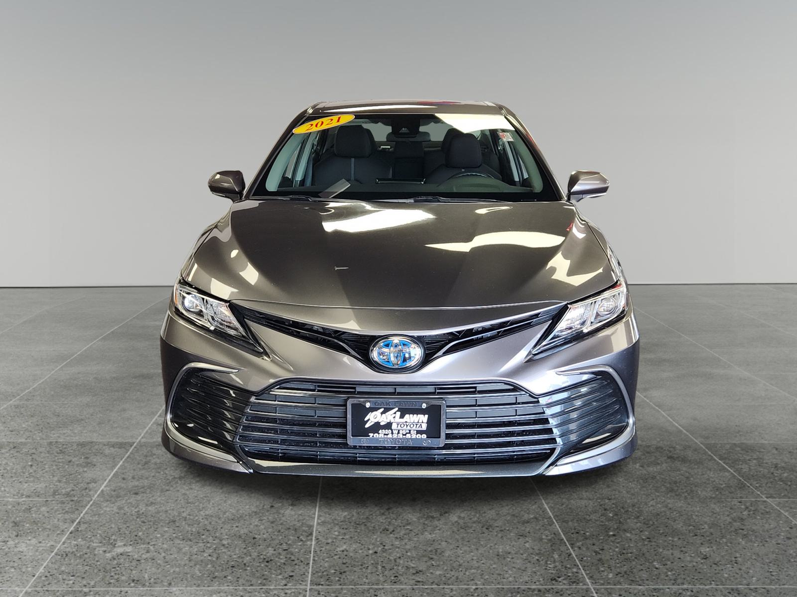 2021 Toyota Camry Hybrid LE 2