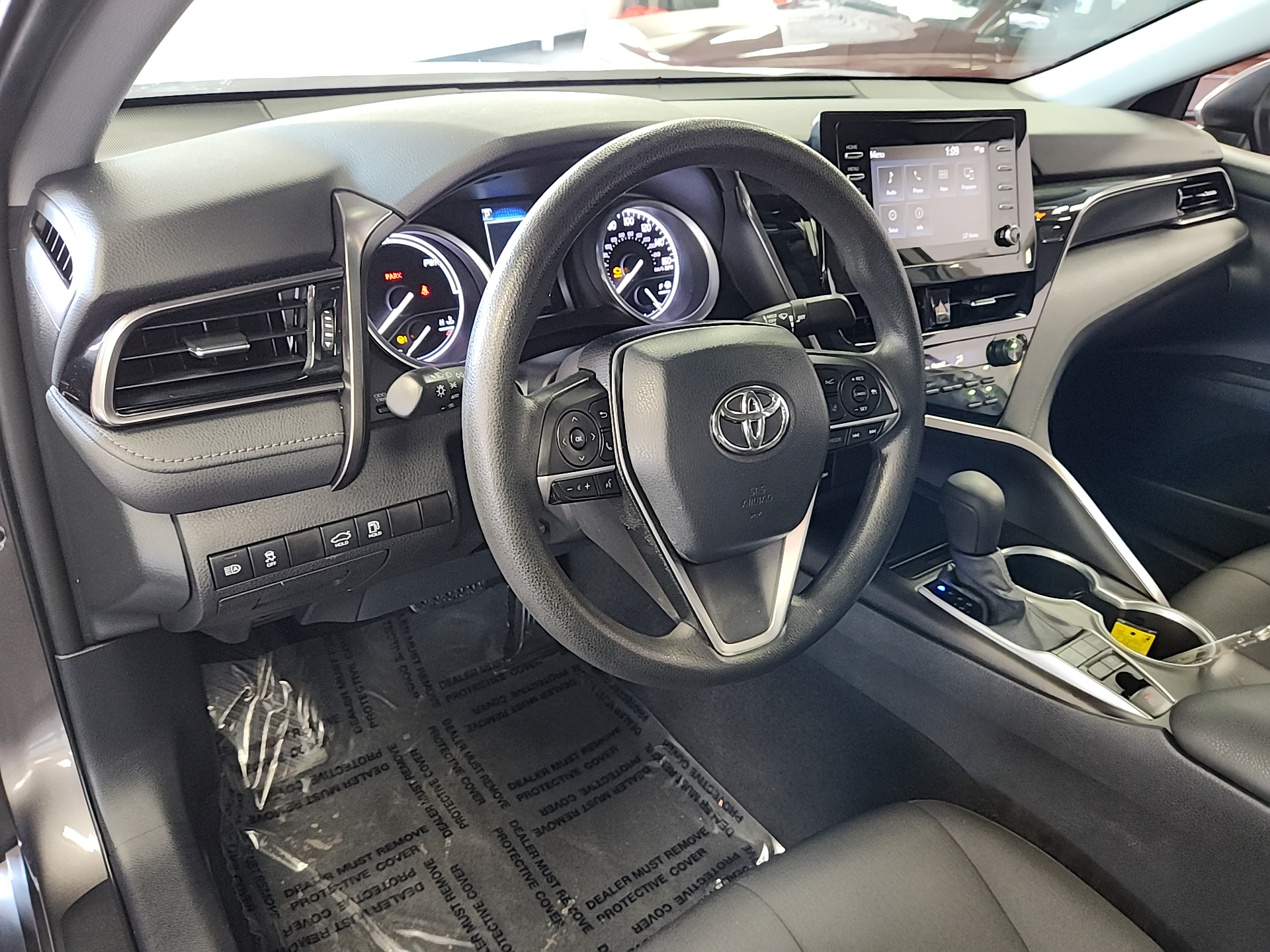 2021 Toyota Camry Hybrid LE 11