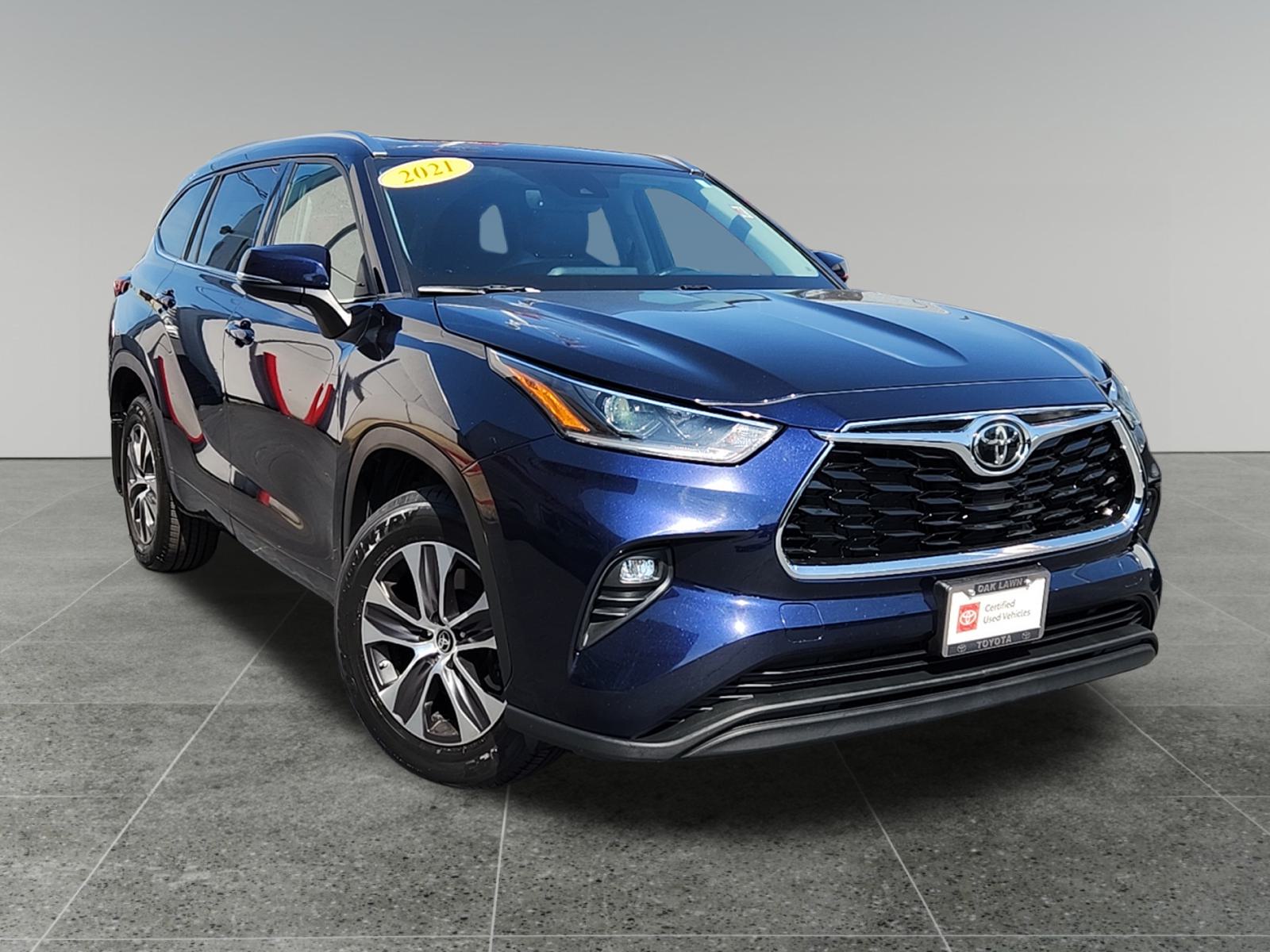 2021 Toyota Highlander XLE 1