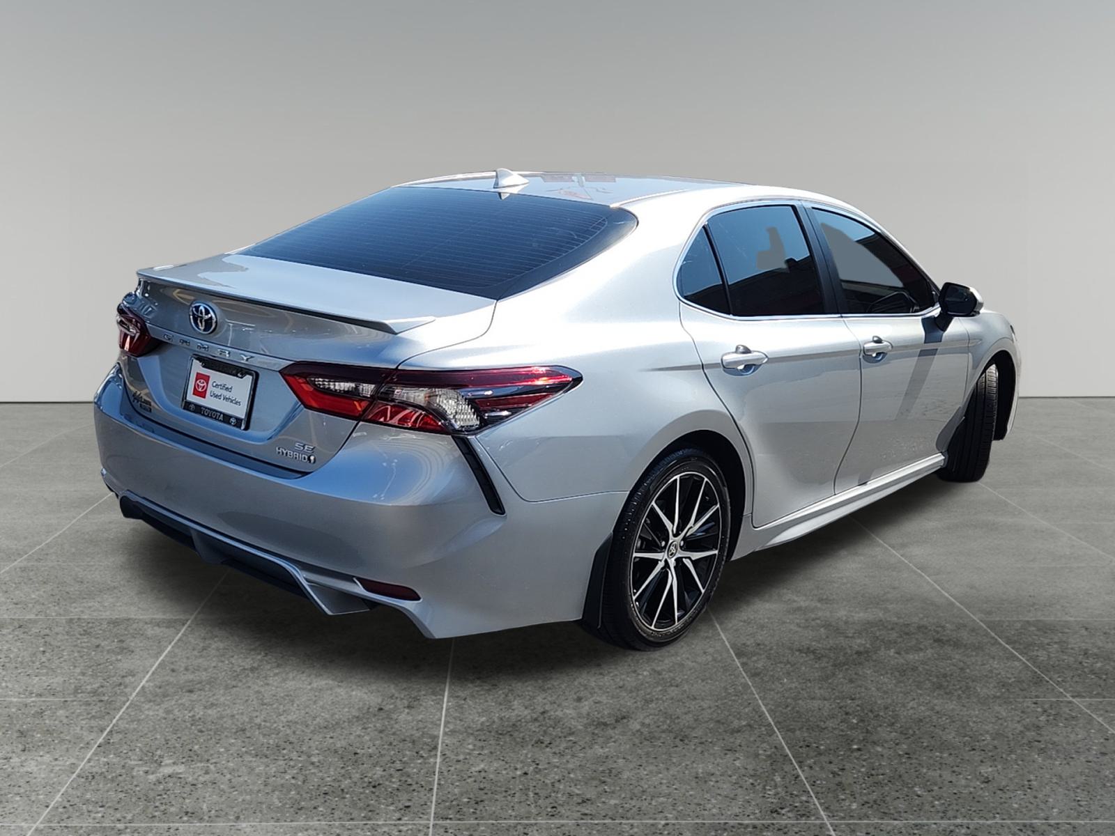 2023 Toyota Camry Hybrid SE 7