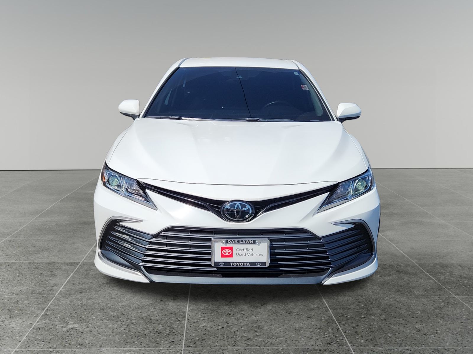 2023 Toyota Camry LE 2