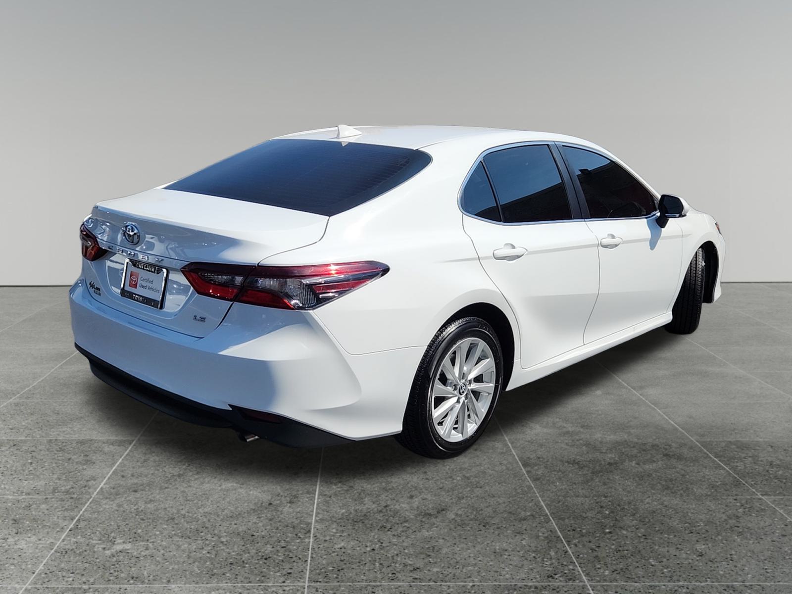 2023 Toyota Camry LE 7