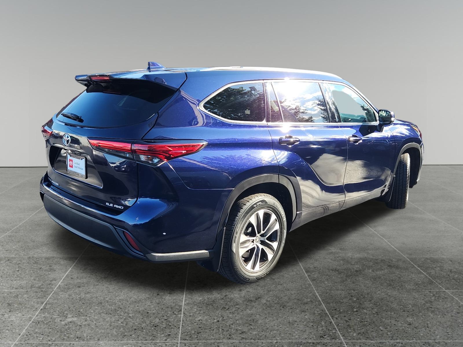 2021 Toyota Highlander XLE 7