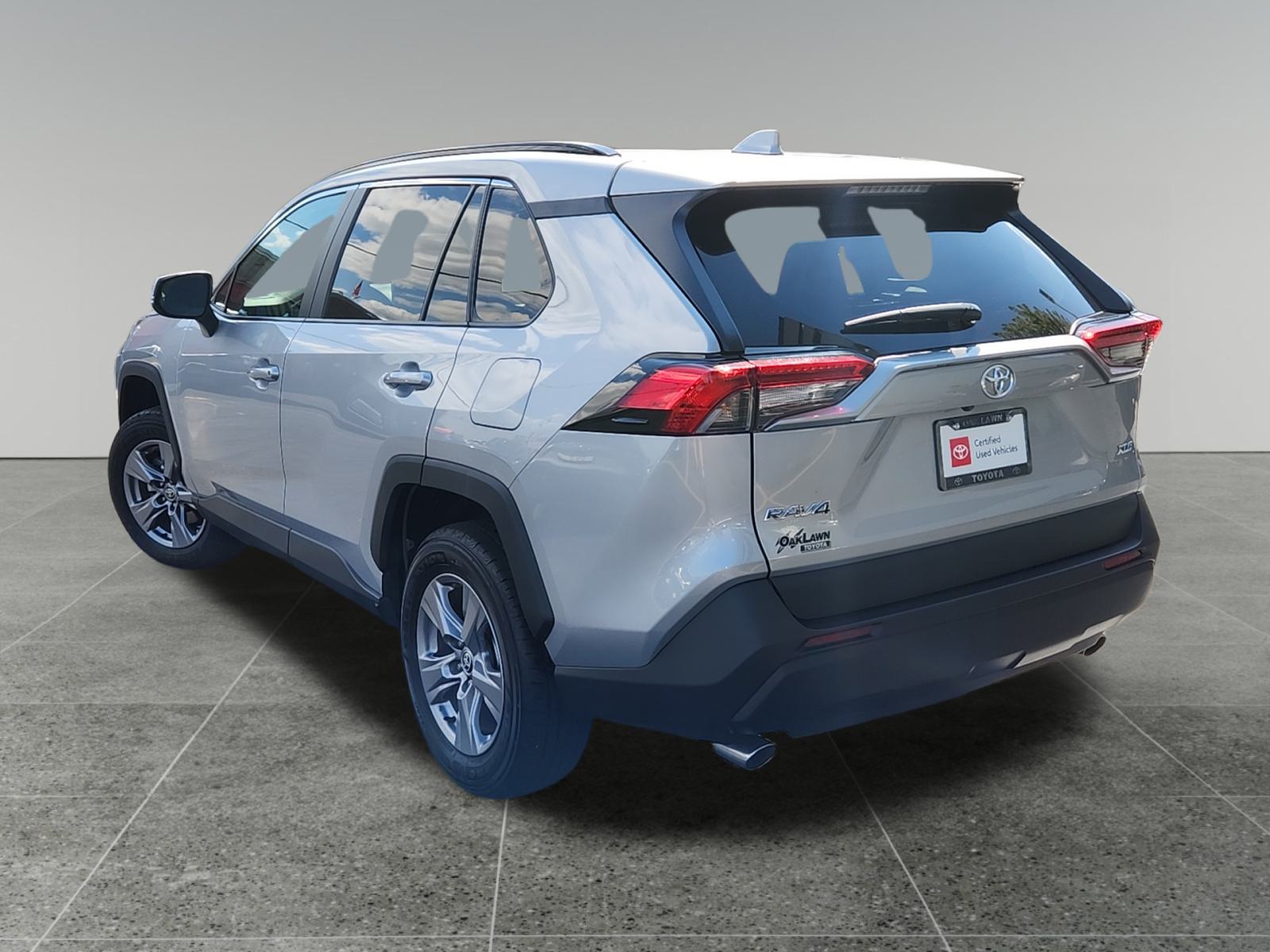 2024 Toyota RAV4 XLE 5