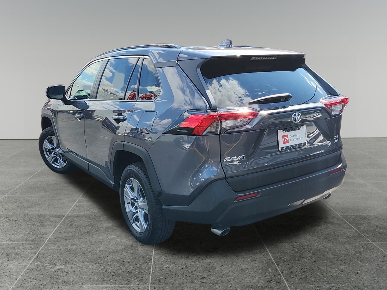 2024 Toyota RAV4 XLE 5