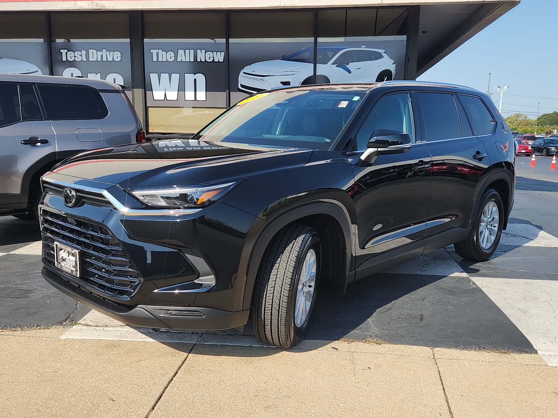 2024 Toyota Grand Highlander XLE 3