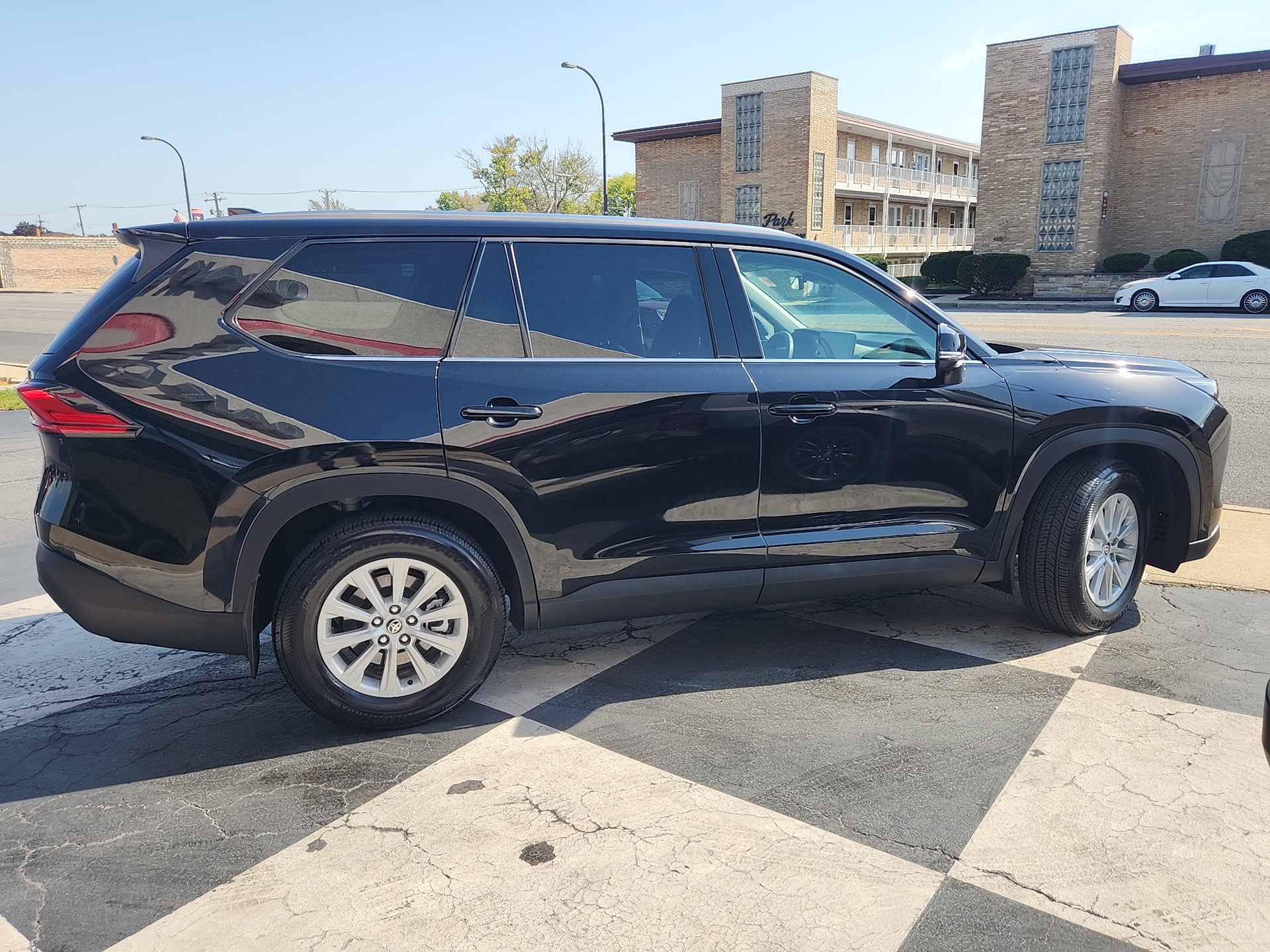 2024 Toyota Grand Highlander XLE 8