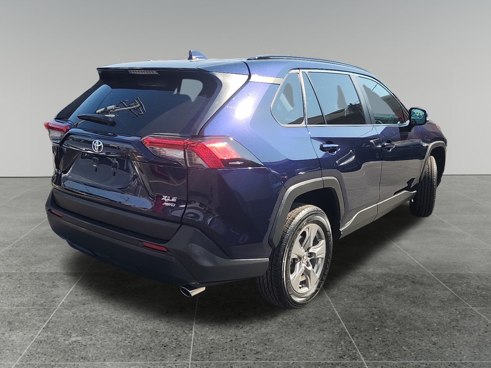 2024 Toyota RAV4 XLE 7