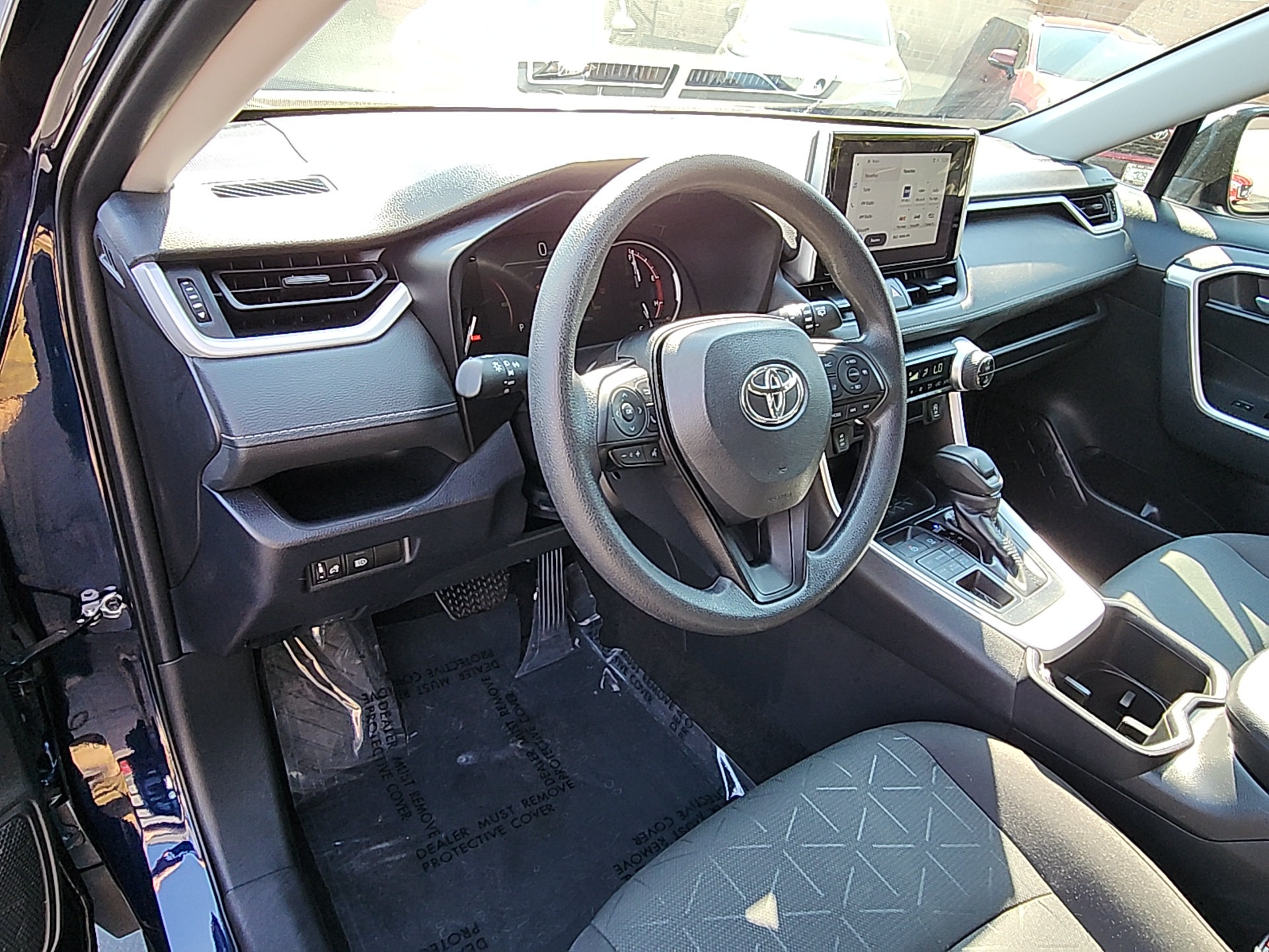 2024 Toyota RAV4 XLE 11