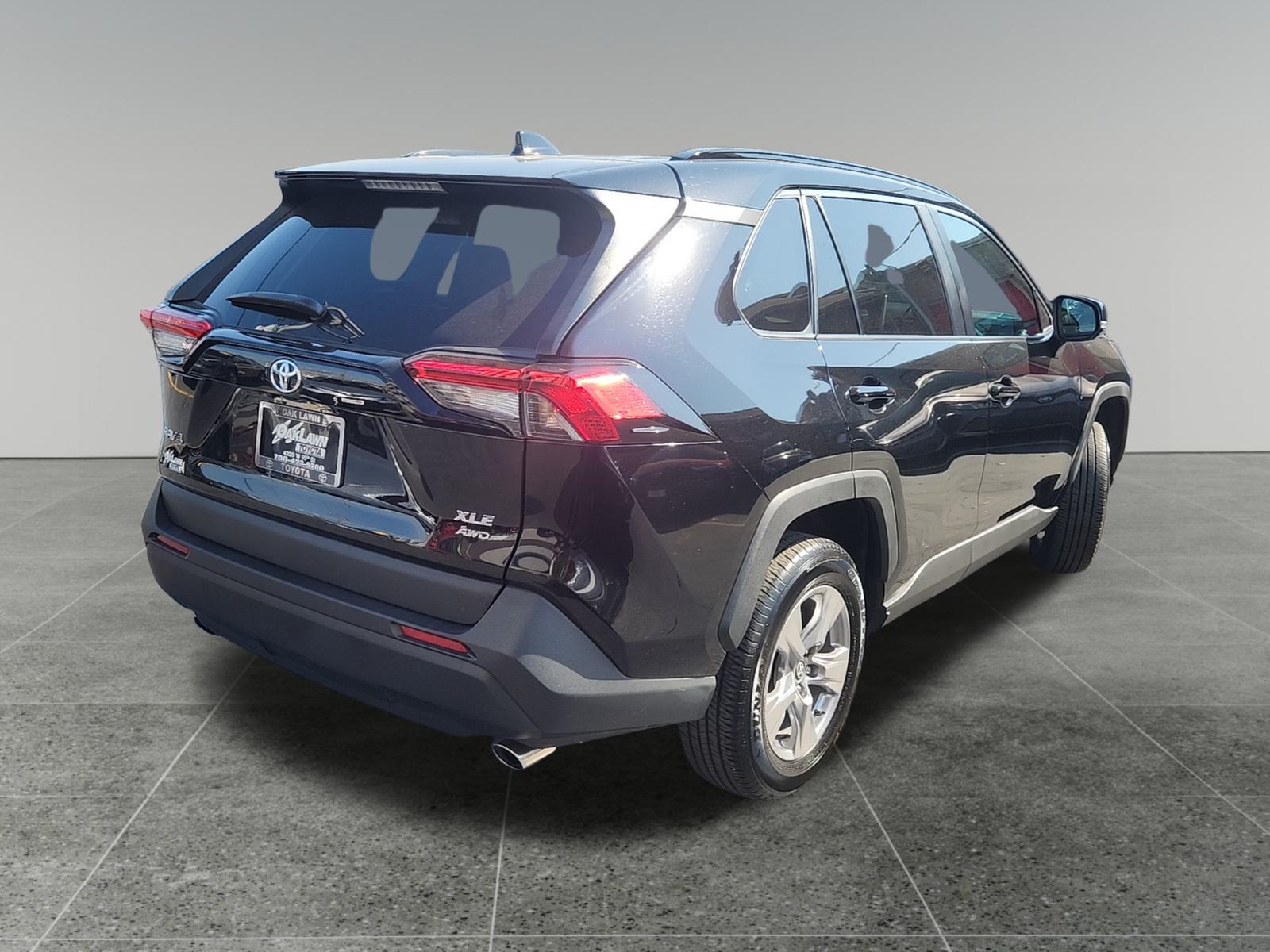 2024 Toyota RAV4 XLE 7