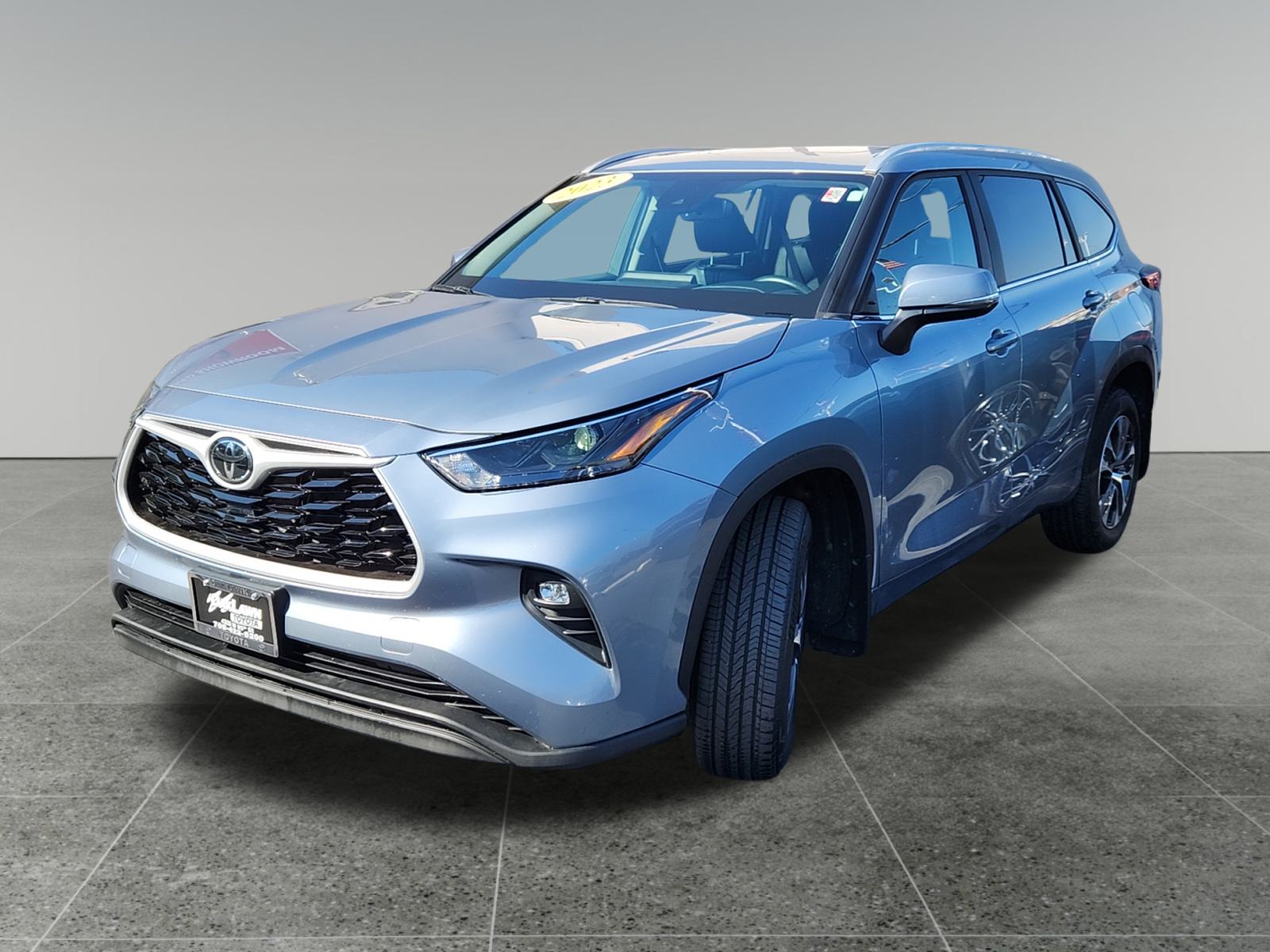 2023 Toyota Highlander XLE 3