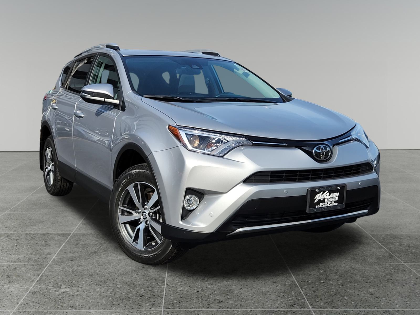 2016 Toyota RAV4 XLE 1