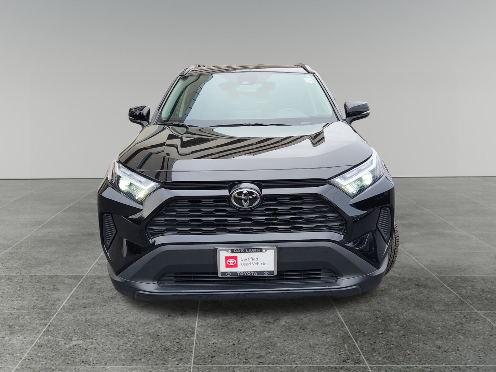 2024 Toyota RAV4 XLE 2