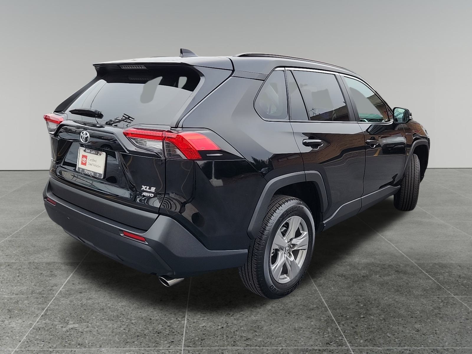 2024 Toyota RAV4 XLE 7