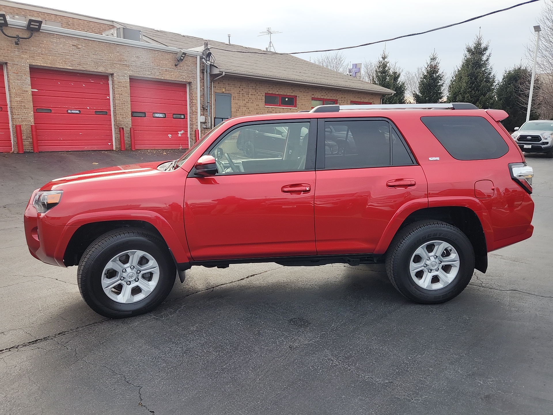 2022 Toyota 4Runner SR5 4