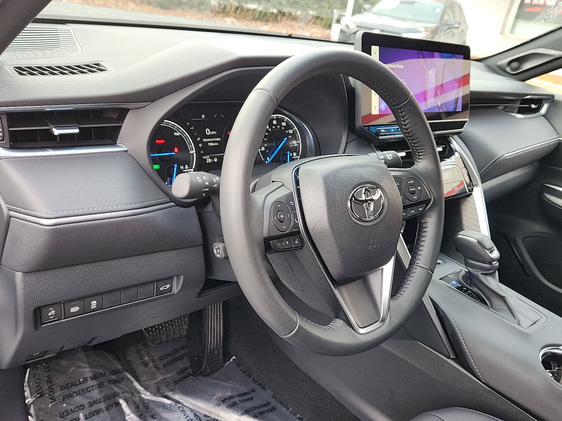 2024 Toyota Venza XLE 11