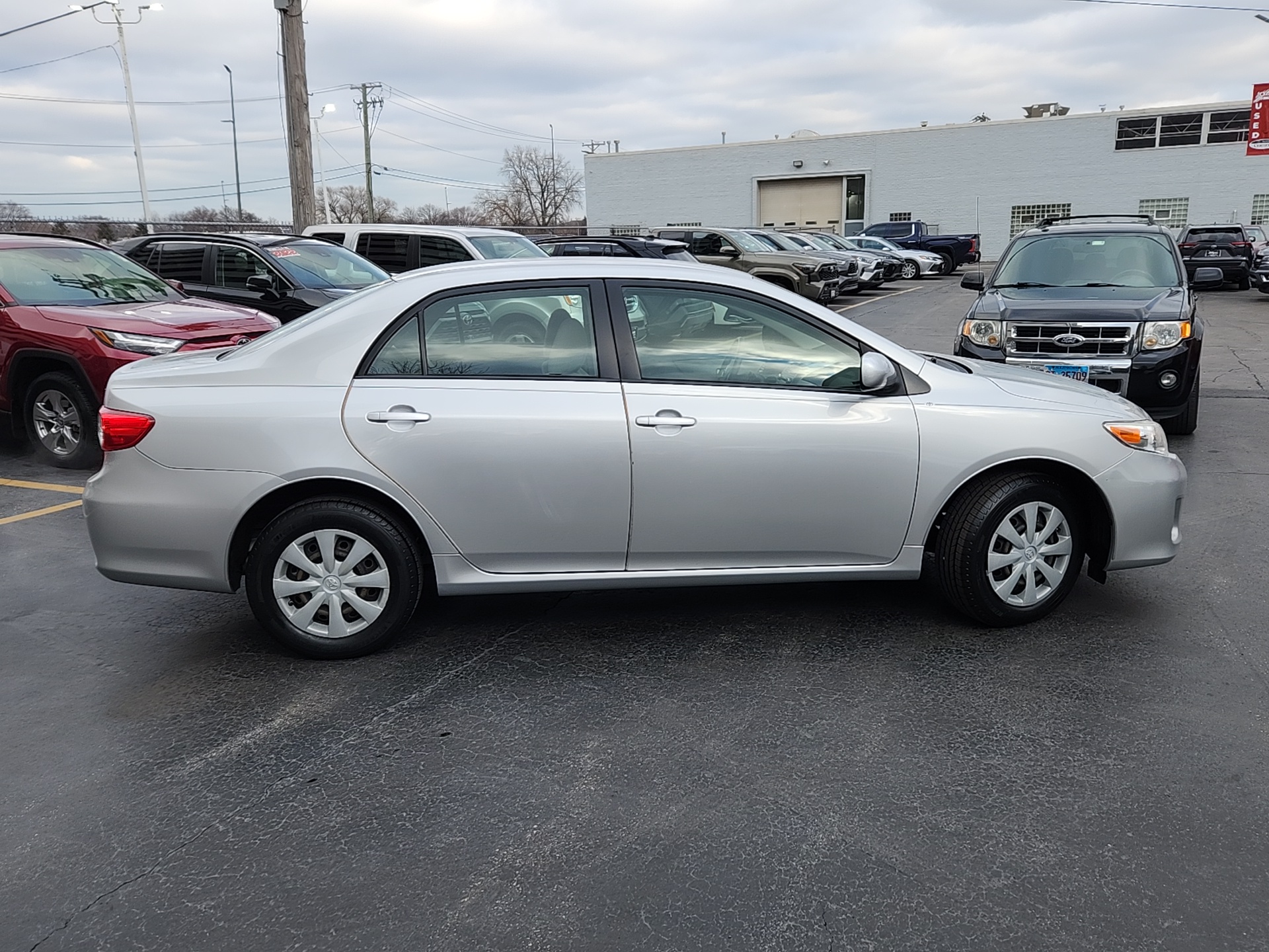 2011 Toyota Corolla LE 8