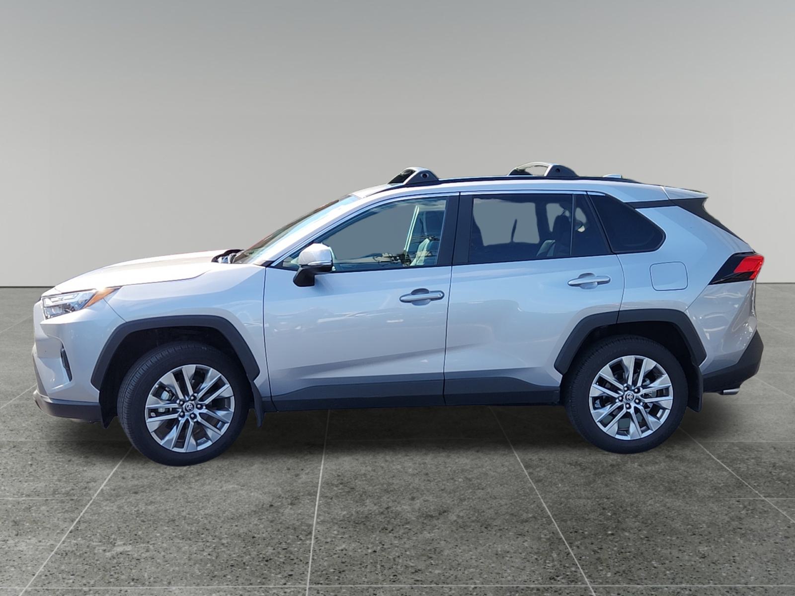 2023 Toyota RAV4 XLE Premium 4