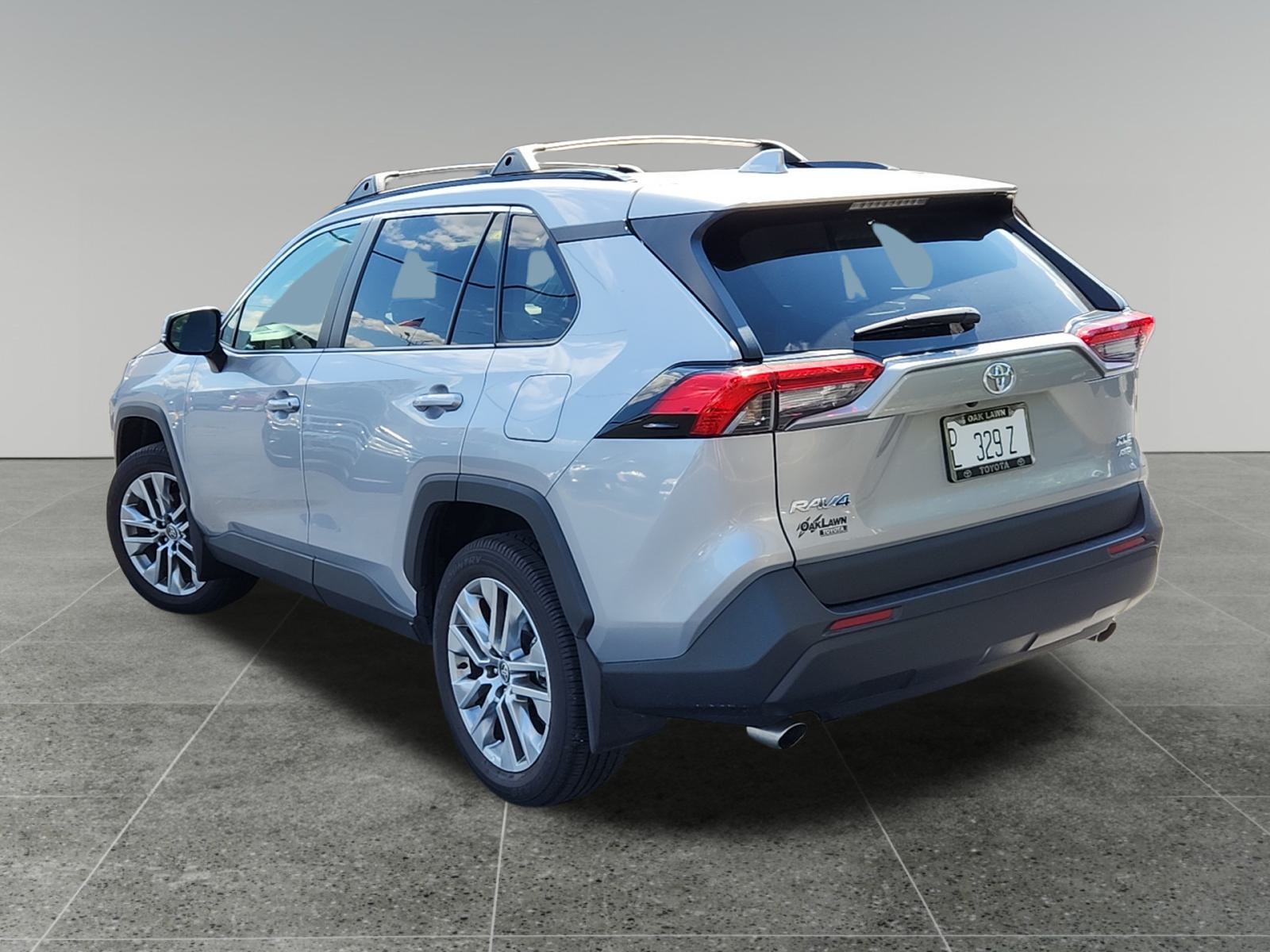 2023 Toyota RAV4 XLE Premium 5