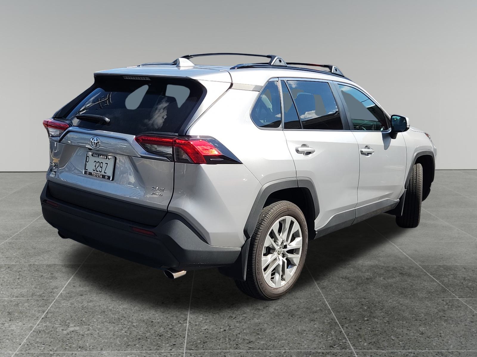 2023 Toyota RAV4 XLE Premium 7