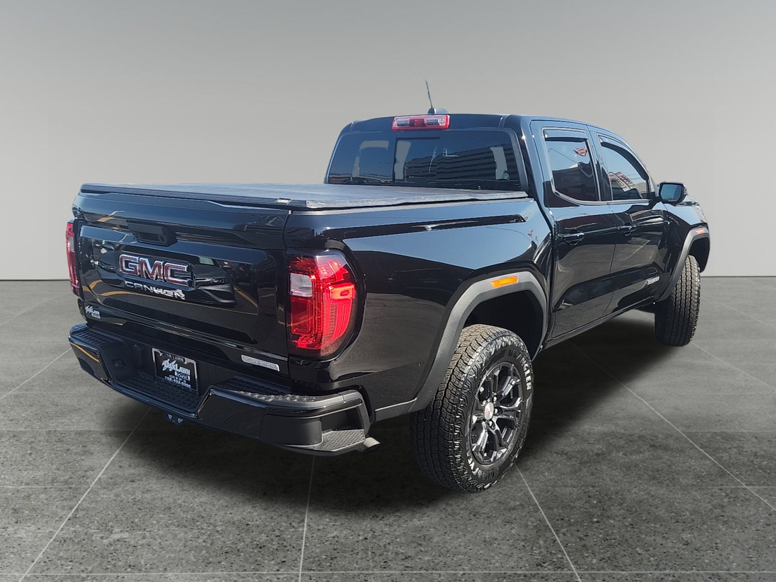 2023 GMC Canyon 2WD Elevation 7