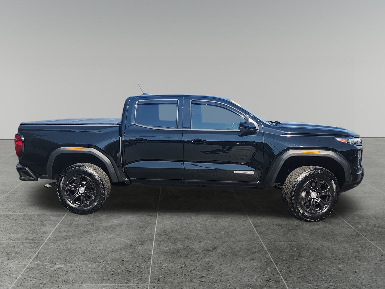 2023 GMC Canyon 2WD Elevation 8