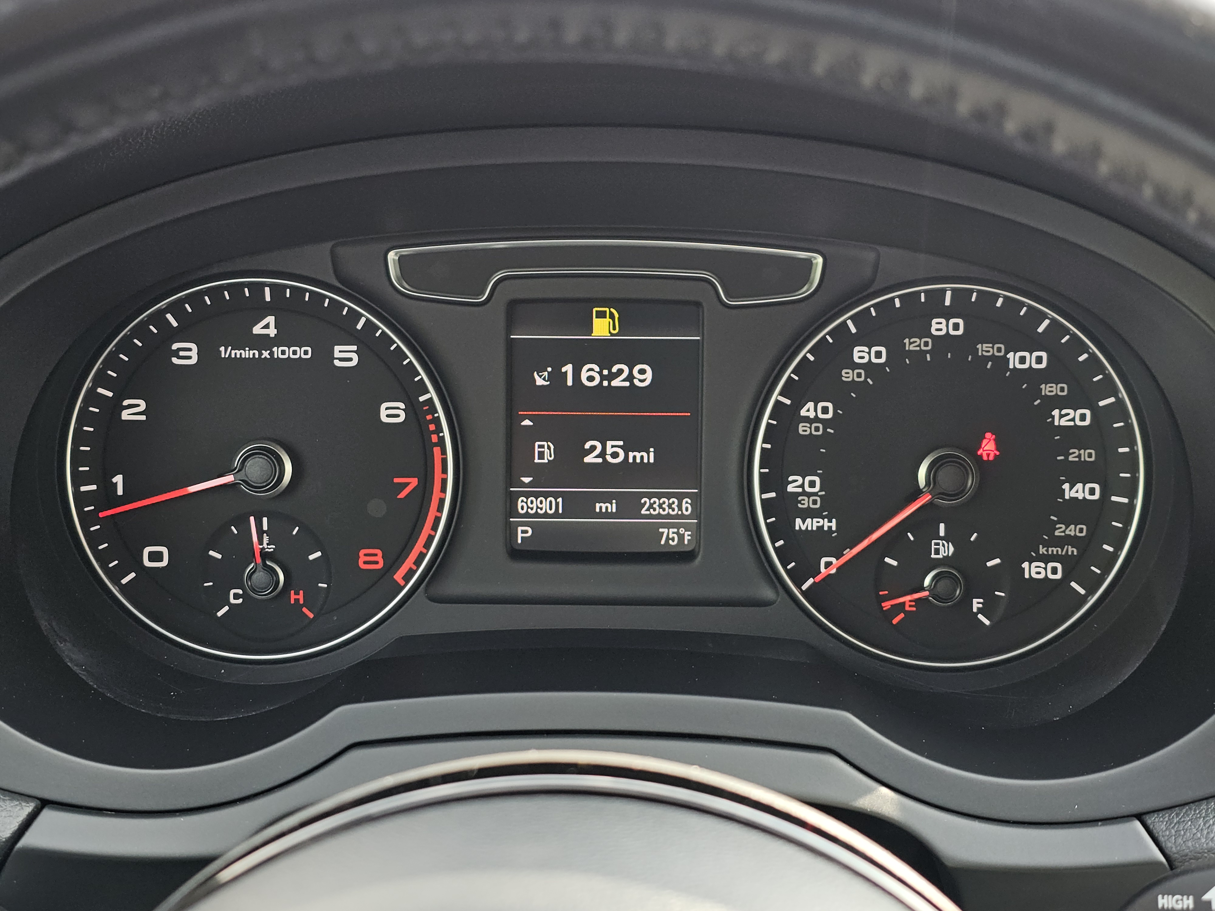2017 Audi Q3 2.0T Premium Plus 13