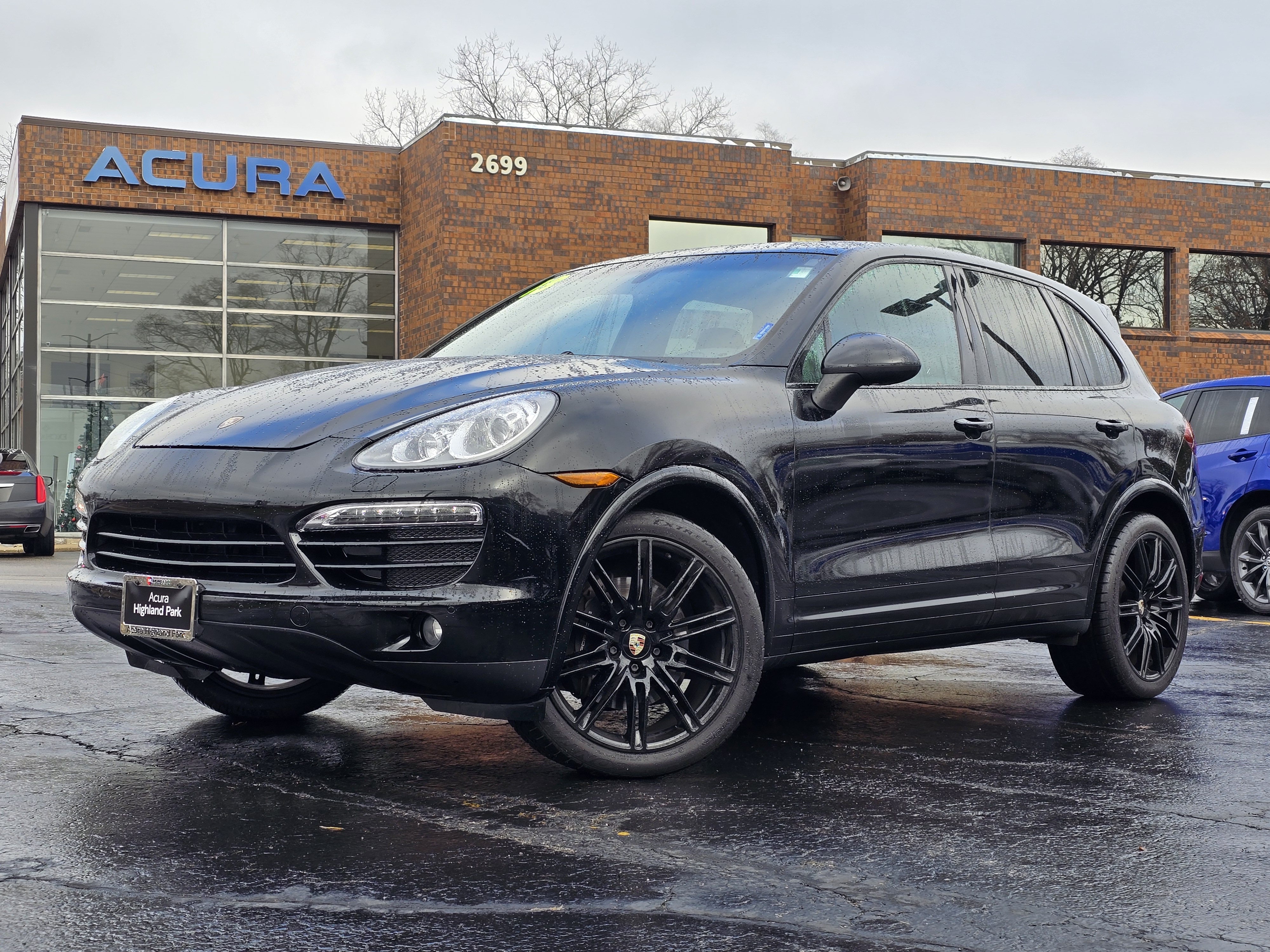 2013 Porsche Cayenne Base 2