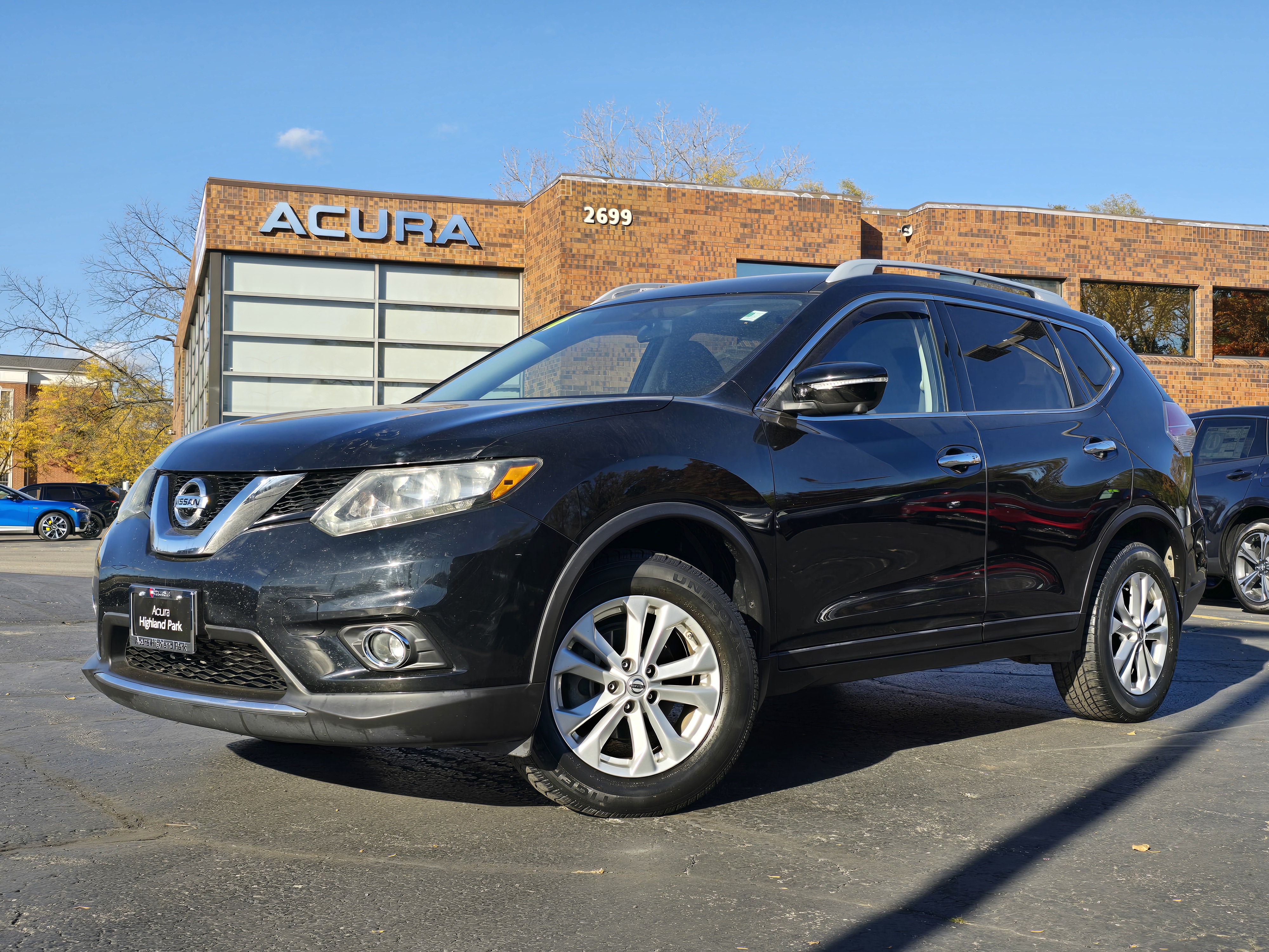 2014 Nissan Rogue SV 2