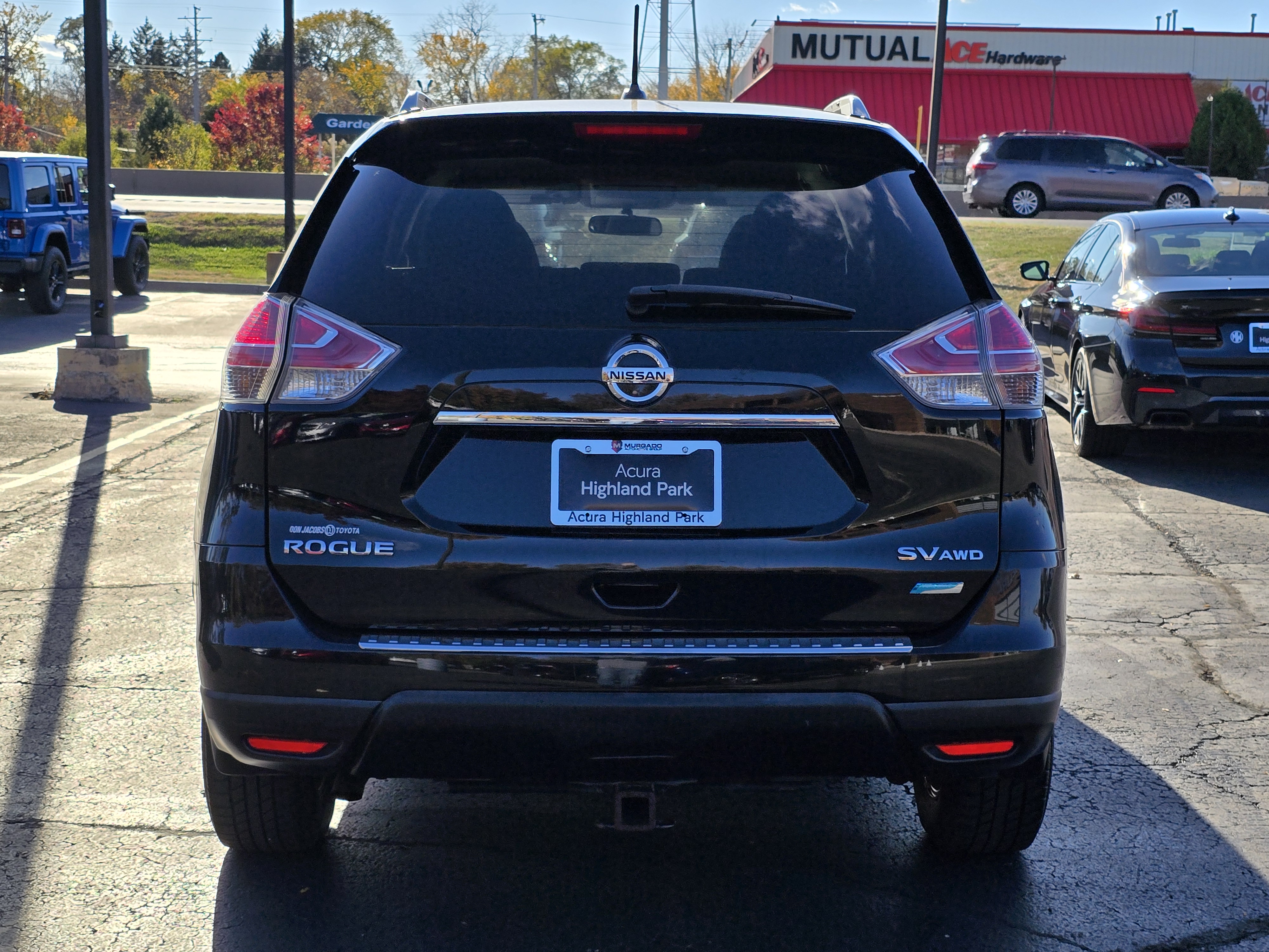 2014 Nissan Rogue SV 26