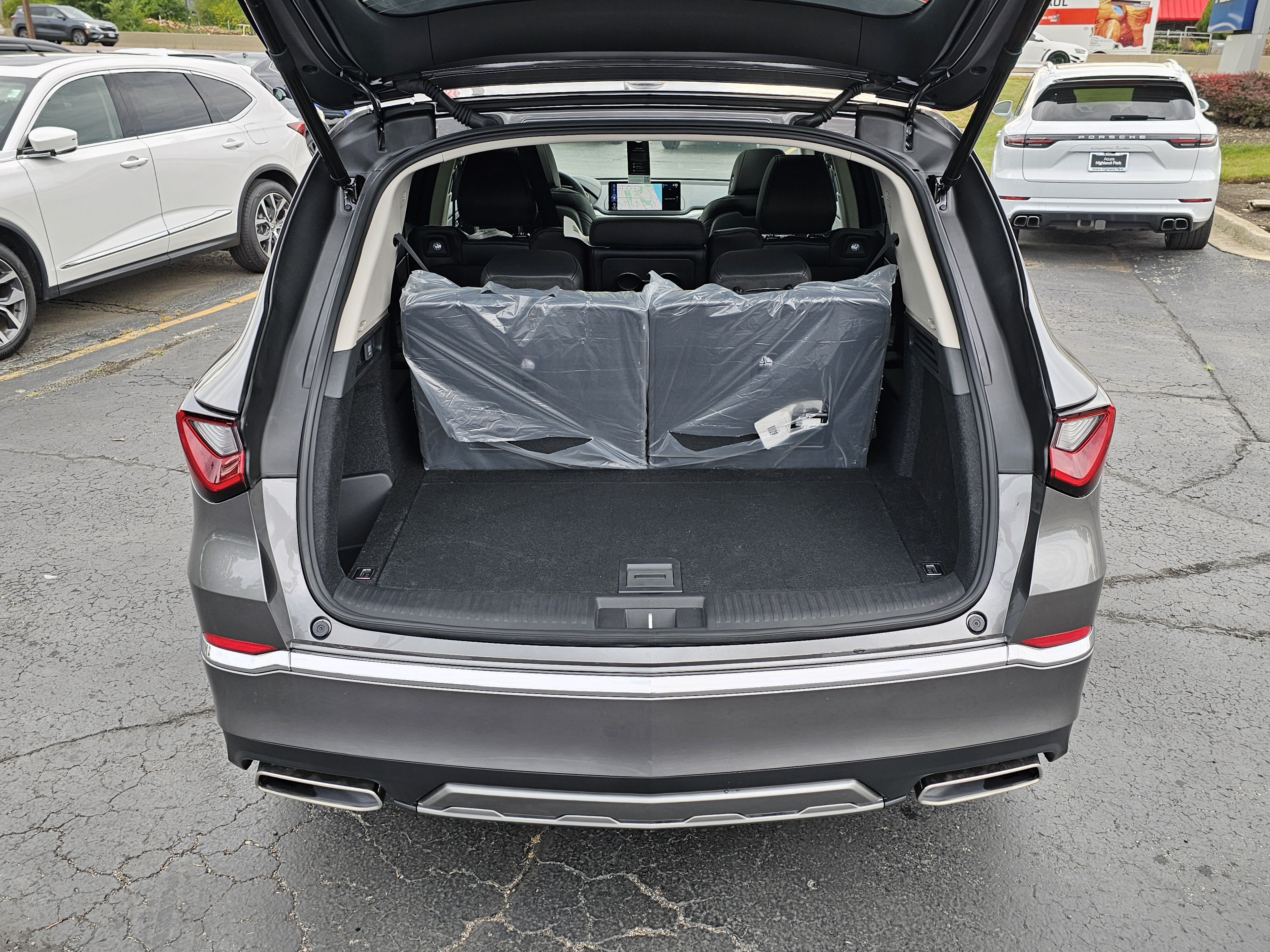 2025 Acura MDX Base 22