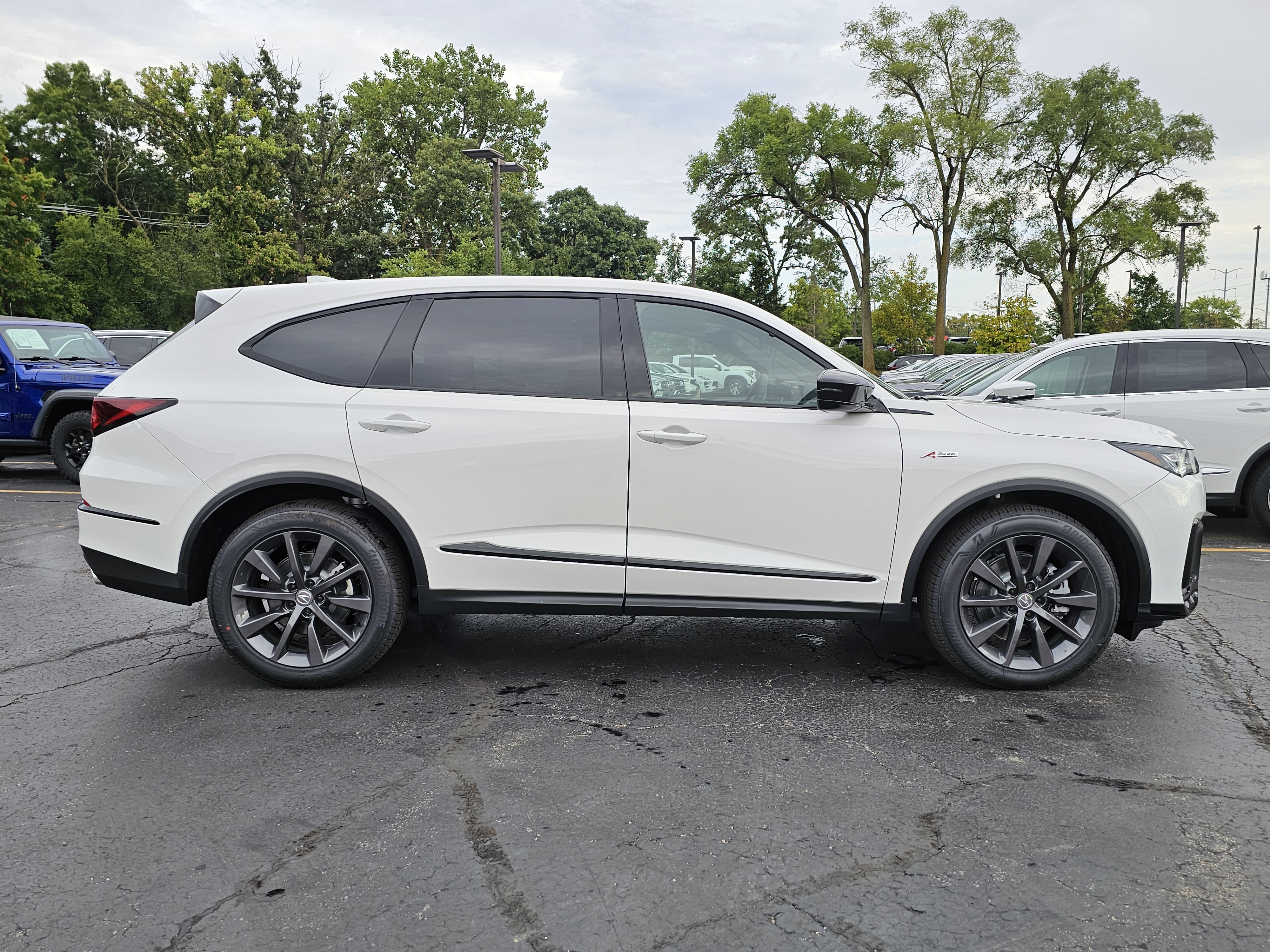 2025 Acura MDX A-Spec 28