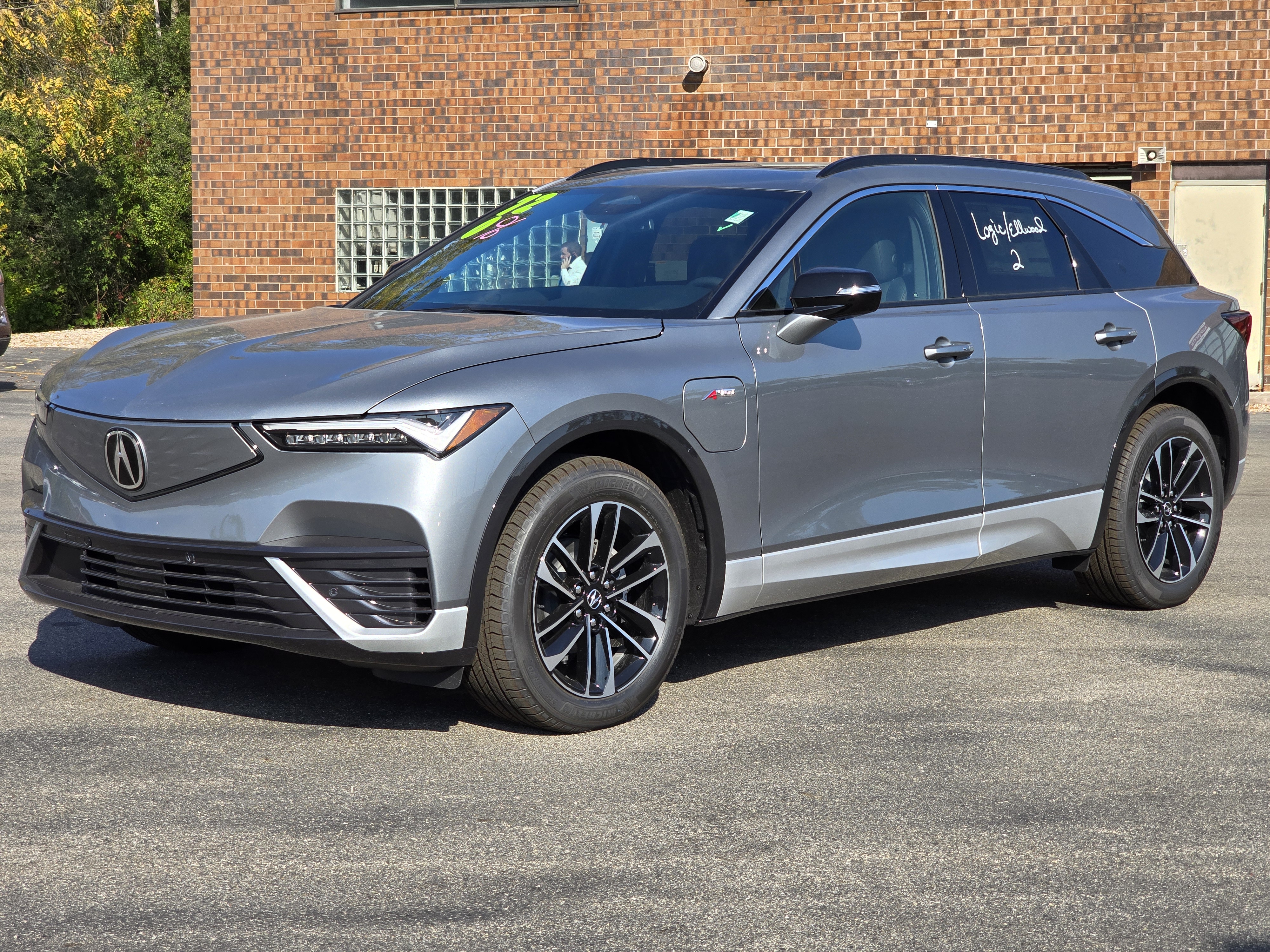 2024 Acura ZDX Base 33