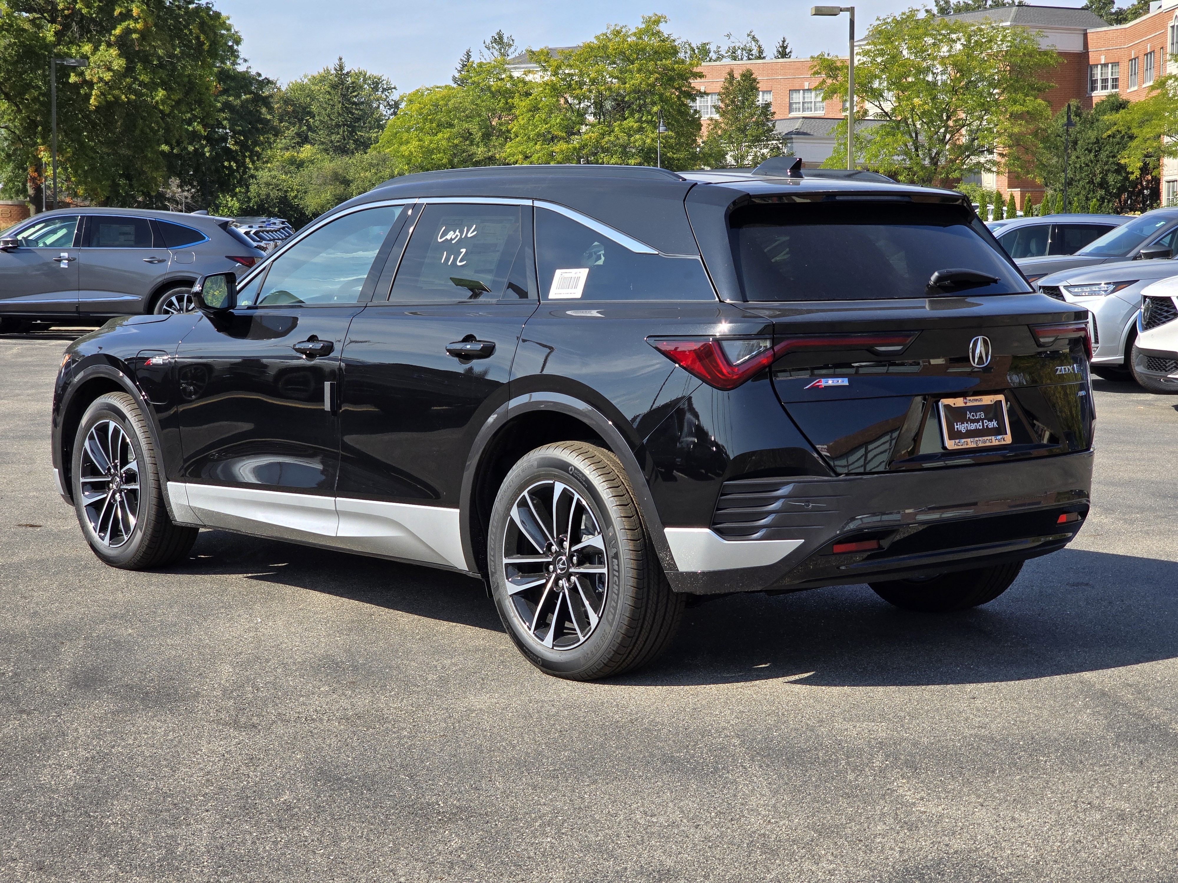 2024 Acura ZDX Base 33