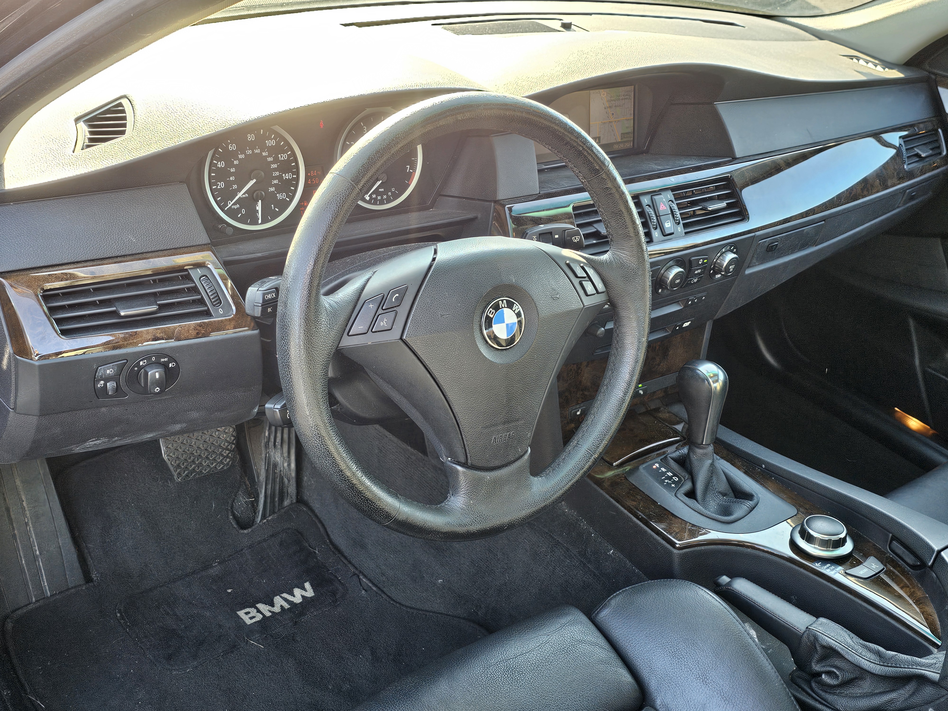 2006 BMW 5 Series 530i 15