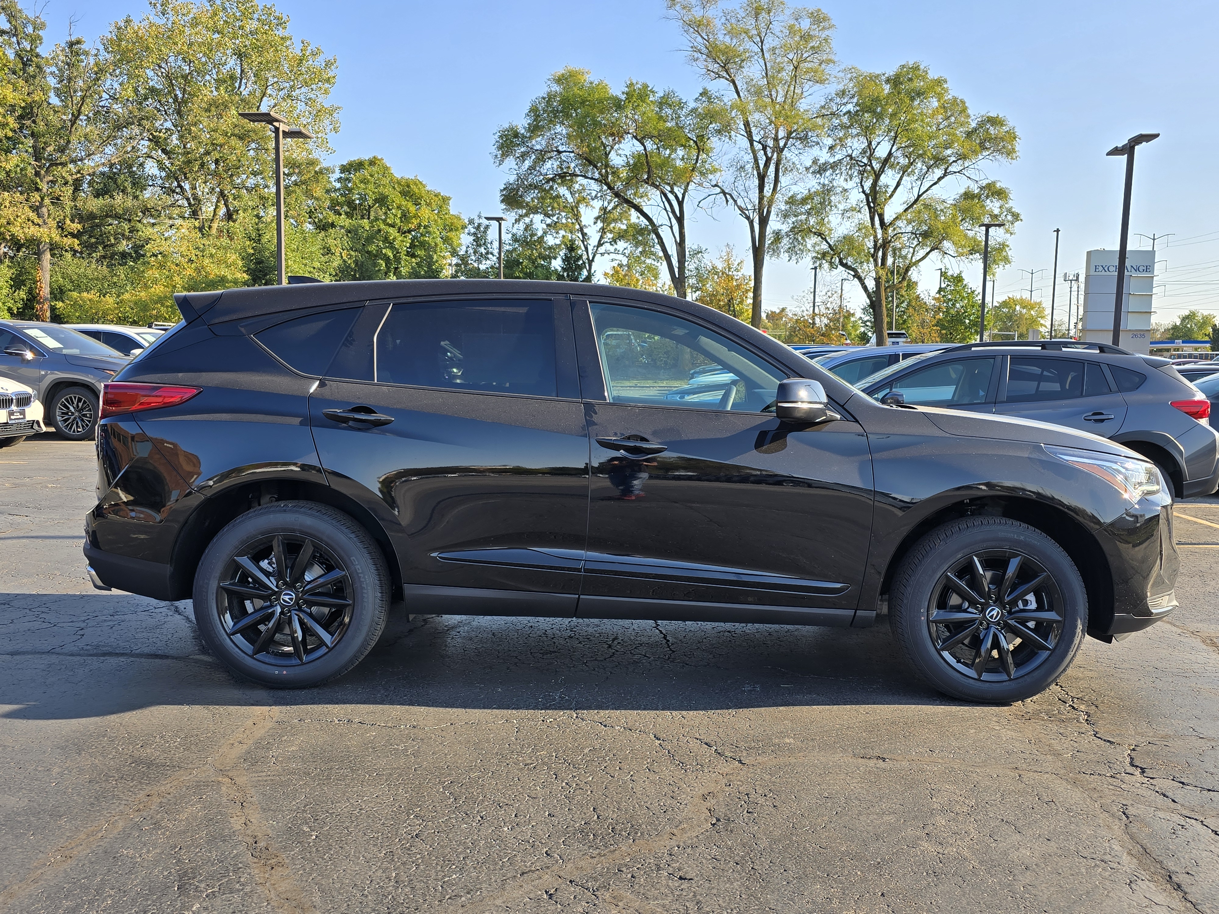 2025 Acura RDX Base 28