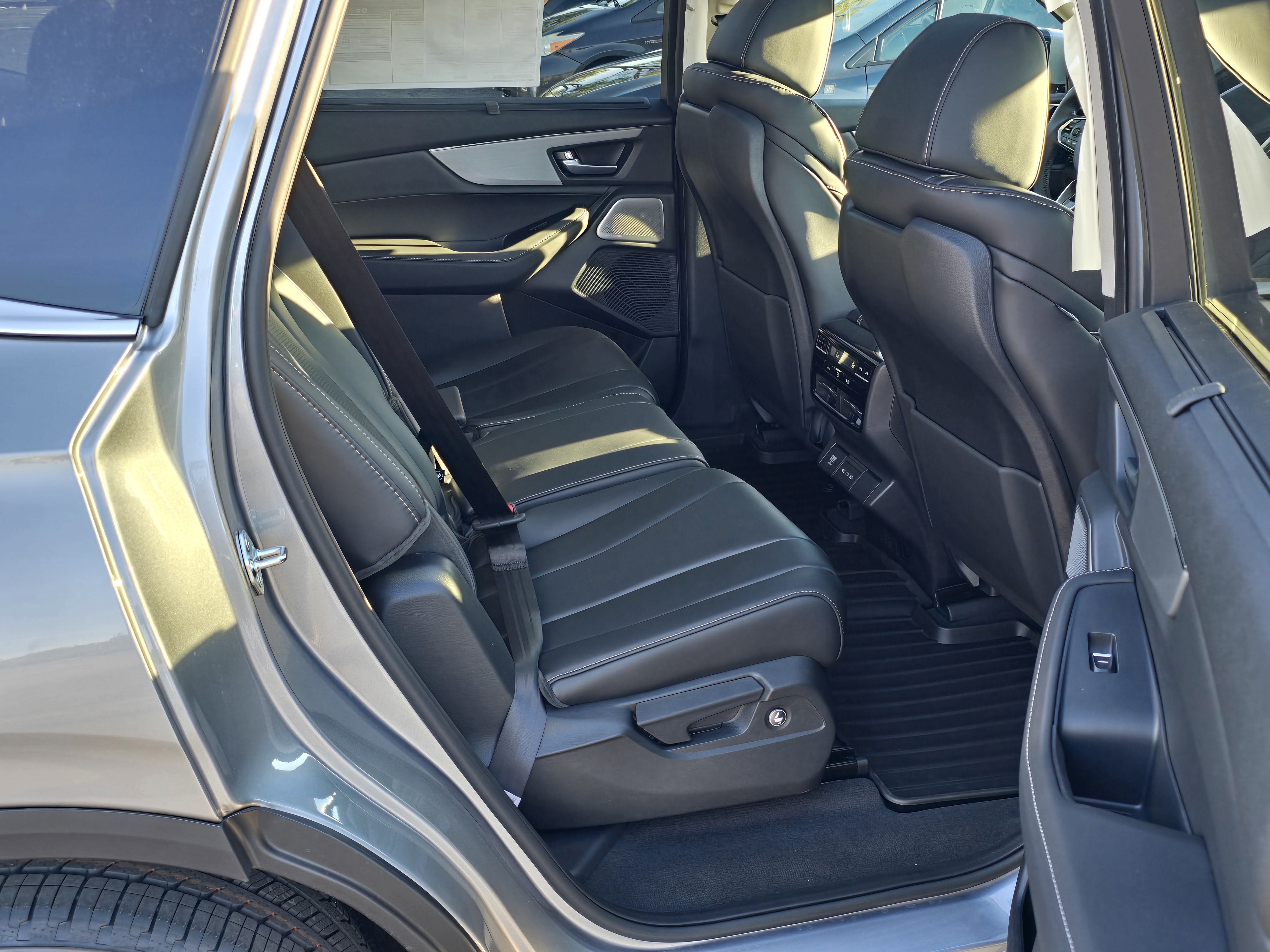 2025 Acura MDX Technology Package 25