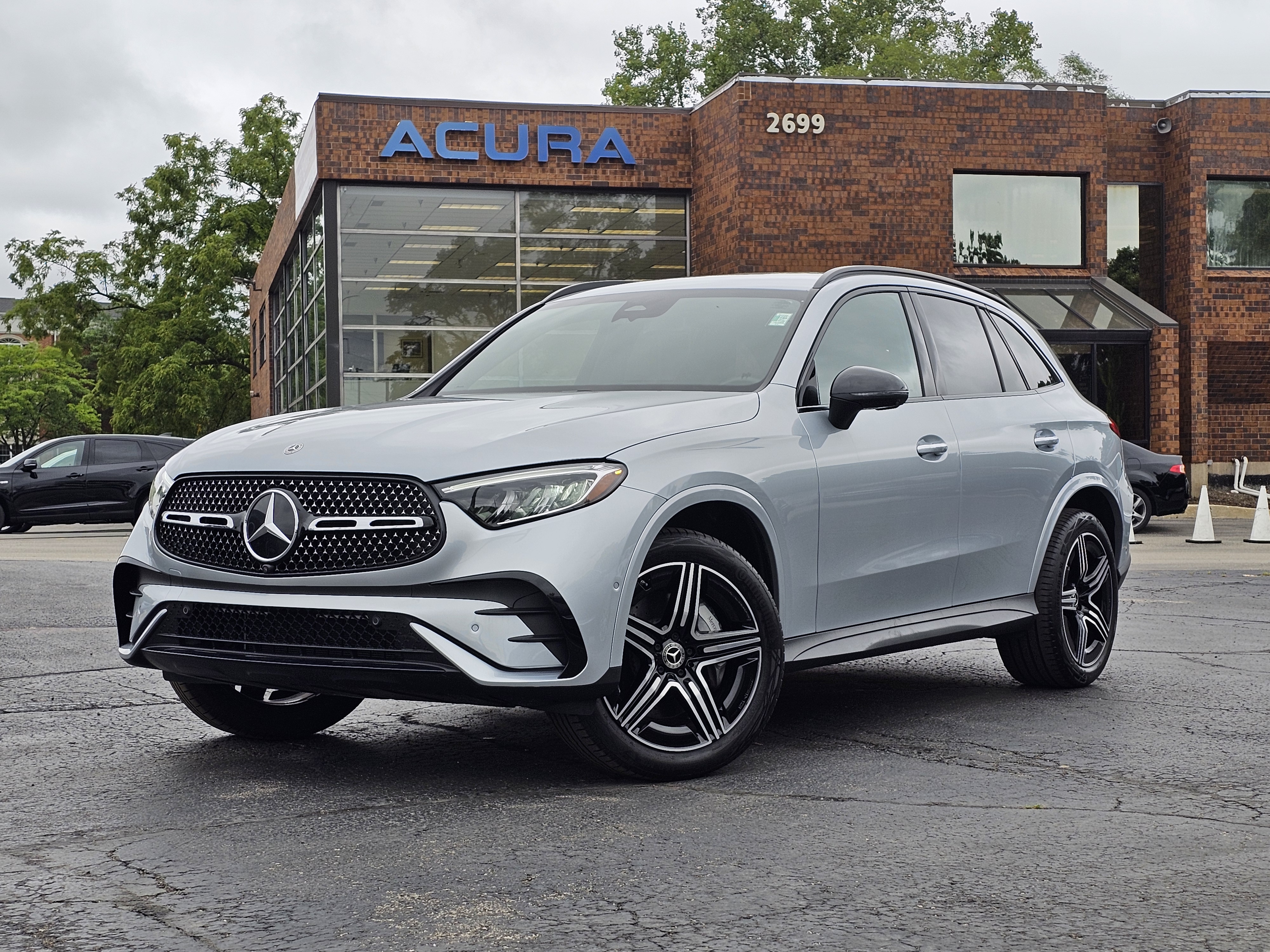 2023 Mercedes-Benz GLC GLC 300 1