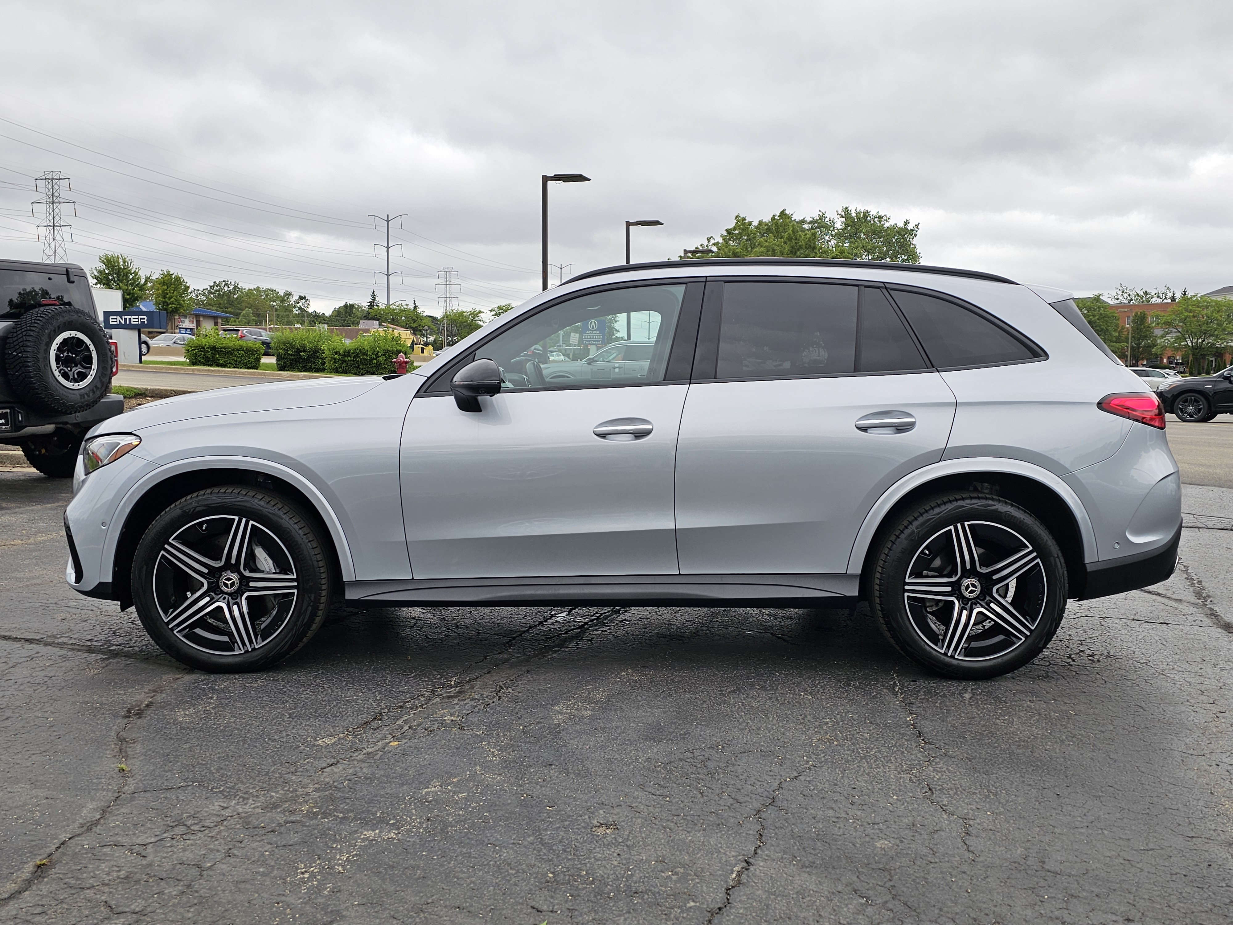 2023 Mercedes-Benz GLC GLC 300 2