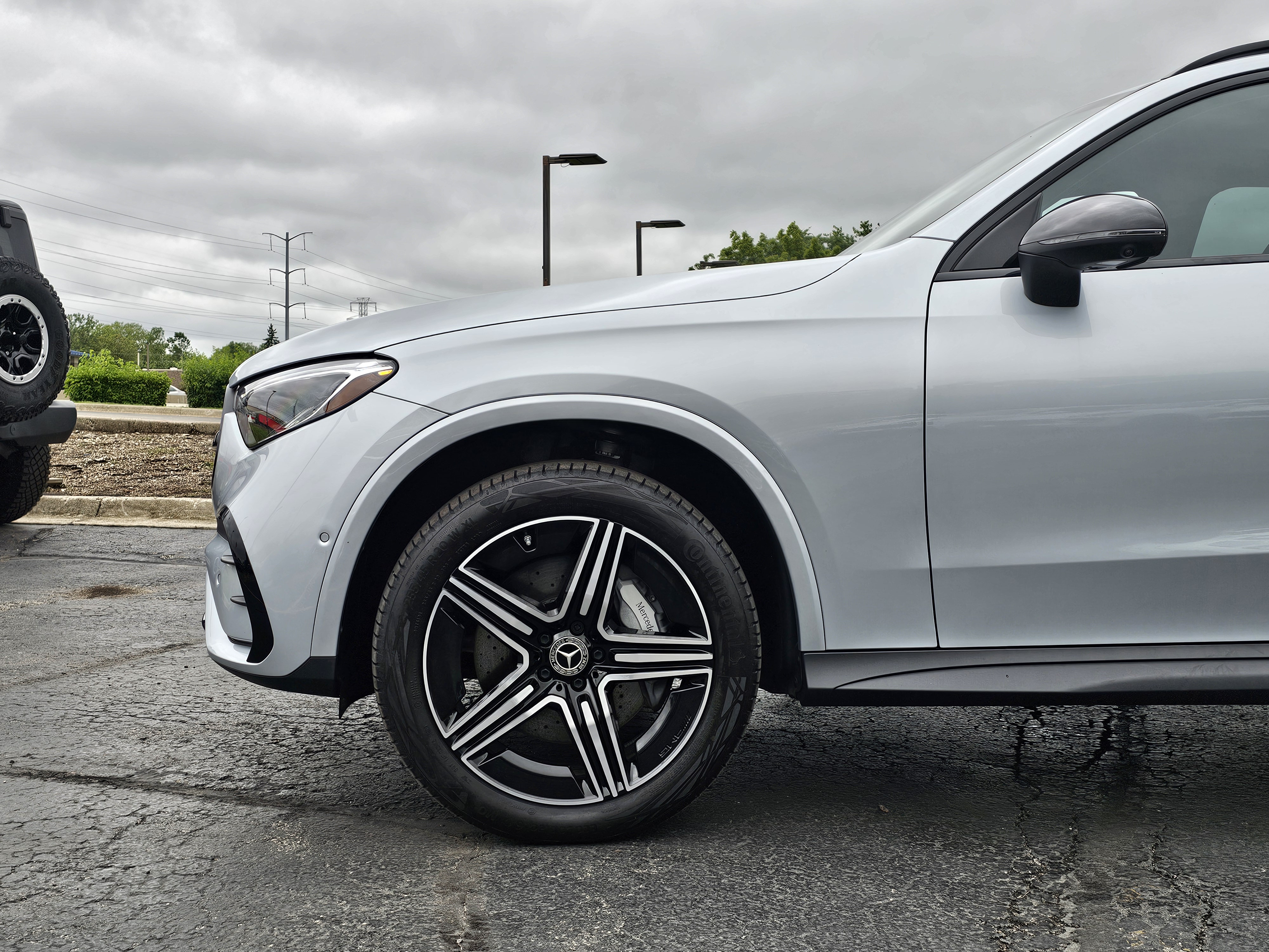 2023 Mercedes-Benz GLC GLC 300 25