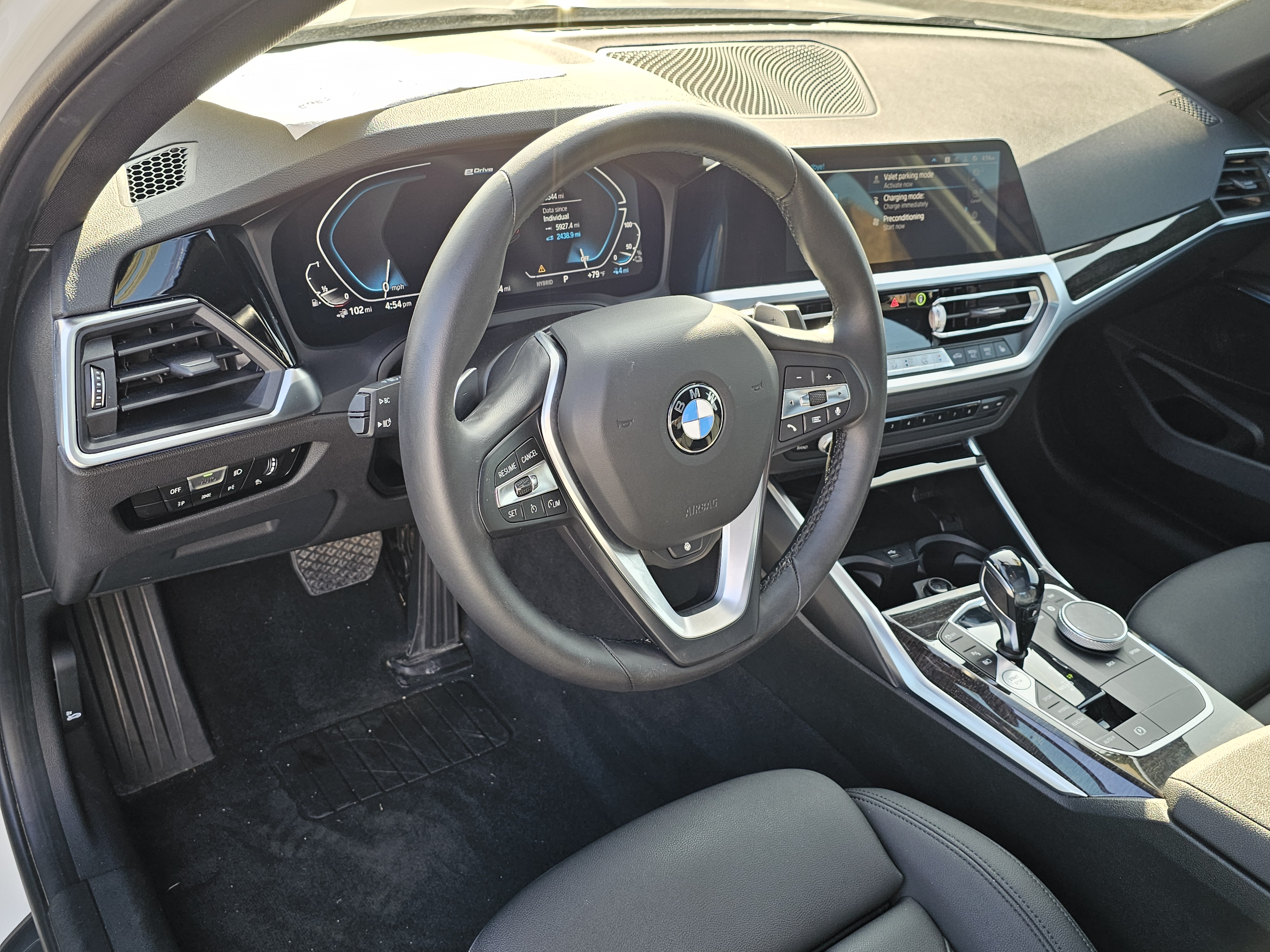 2021 BMW 3 Series 330e xDrive 15