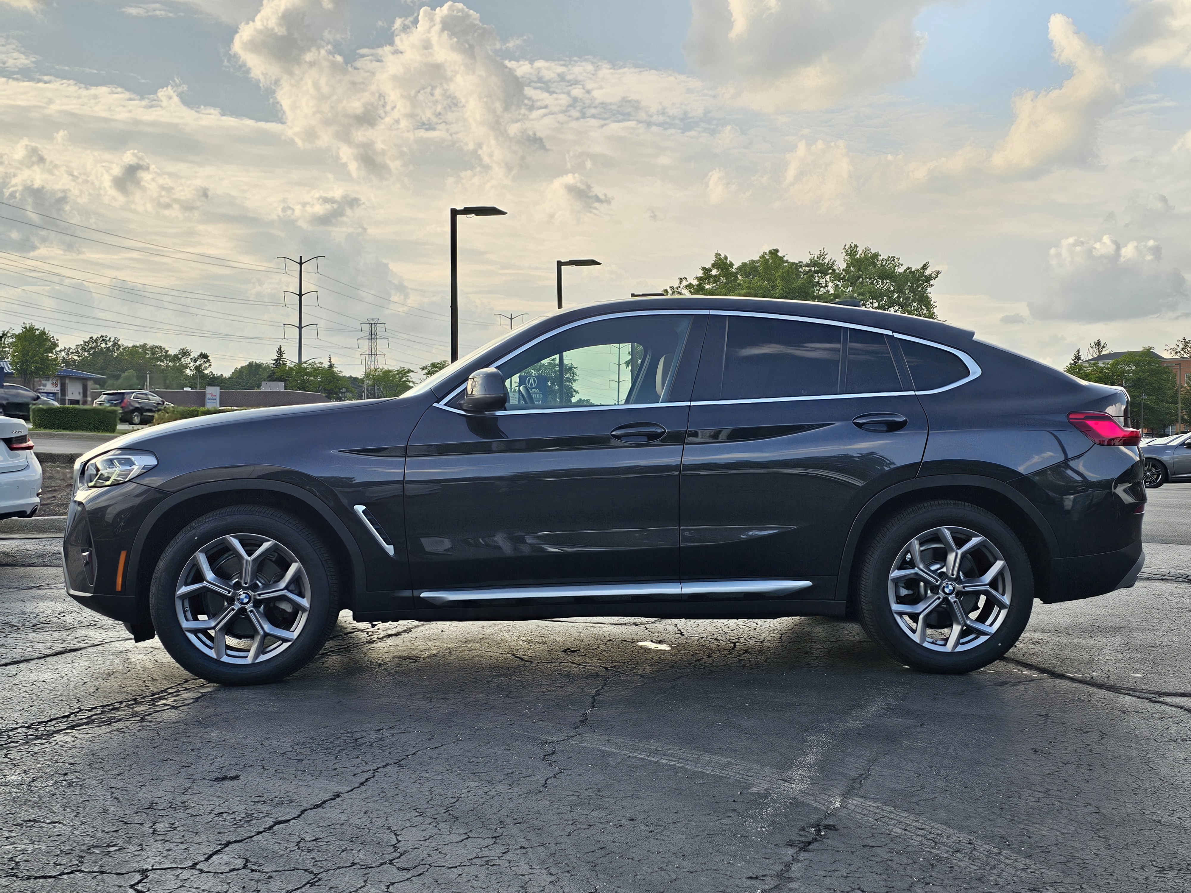 2022 BMW X4 xDrive30i 2