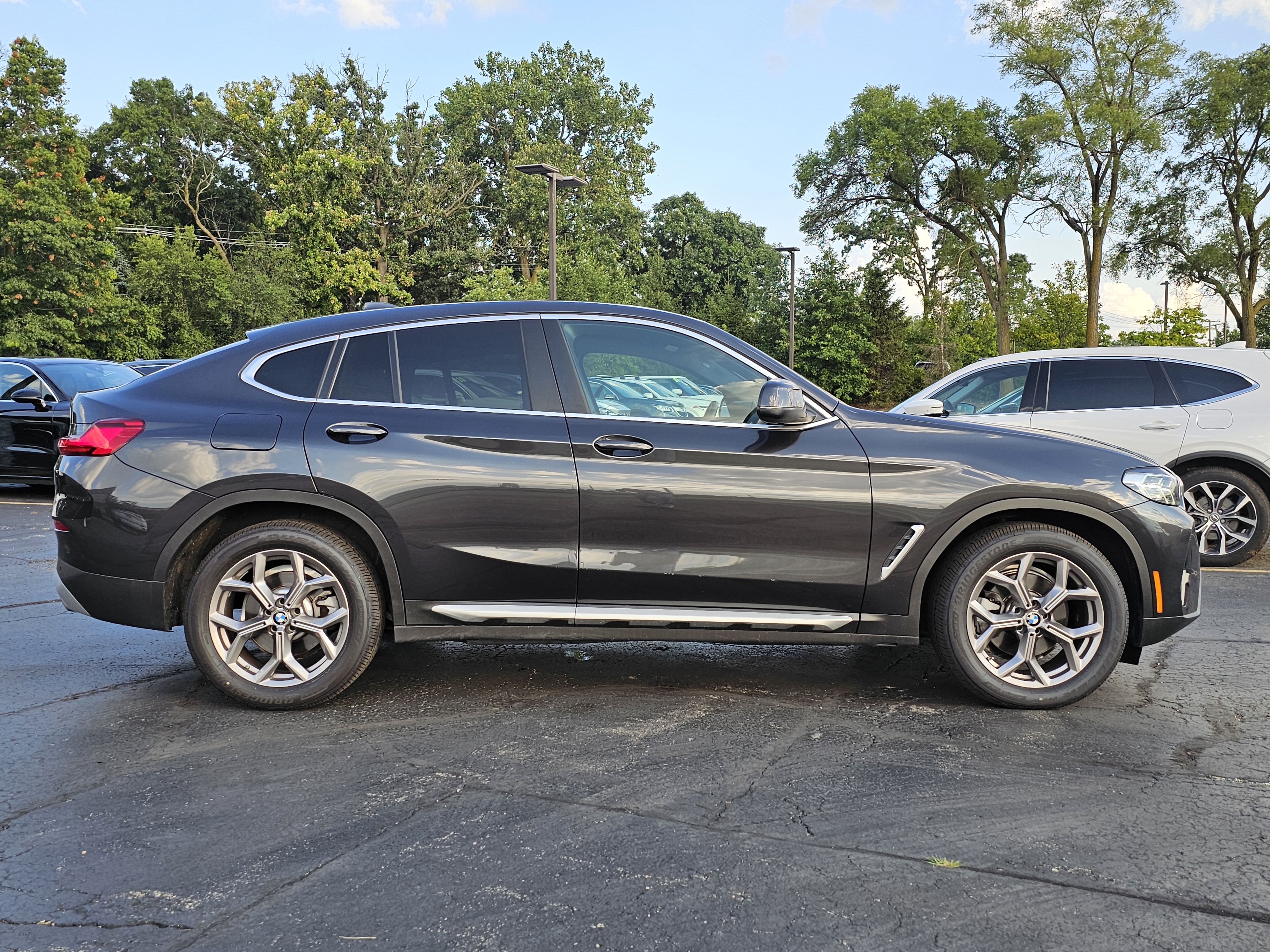 2022 BMW X4 xDrive30i 25