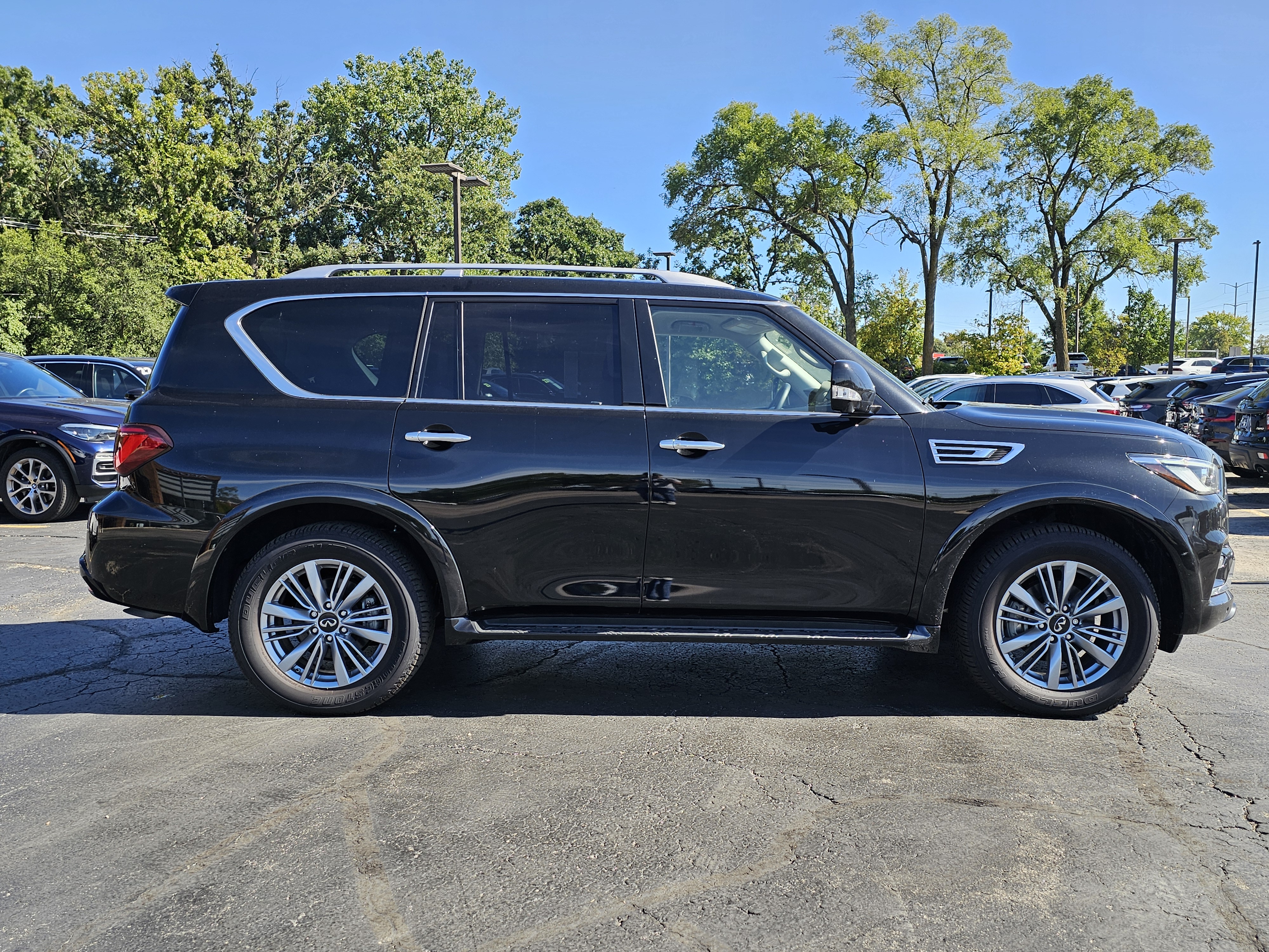 2023 INFINITI QX80 LUXE 27