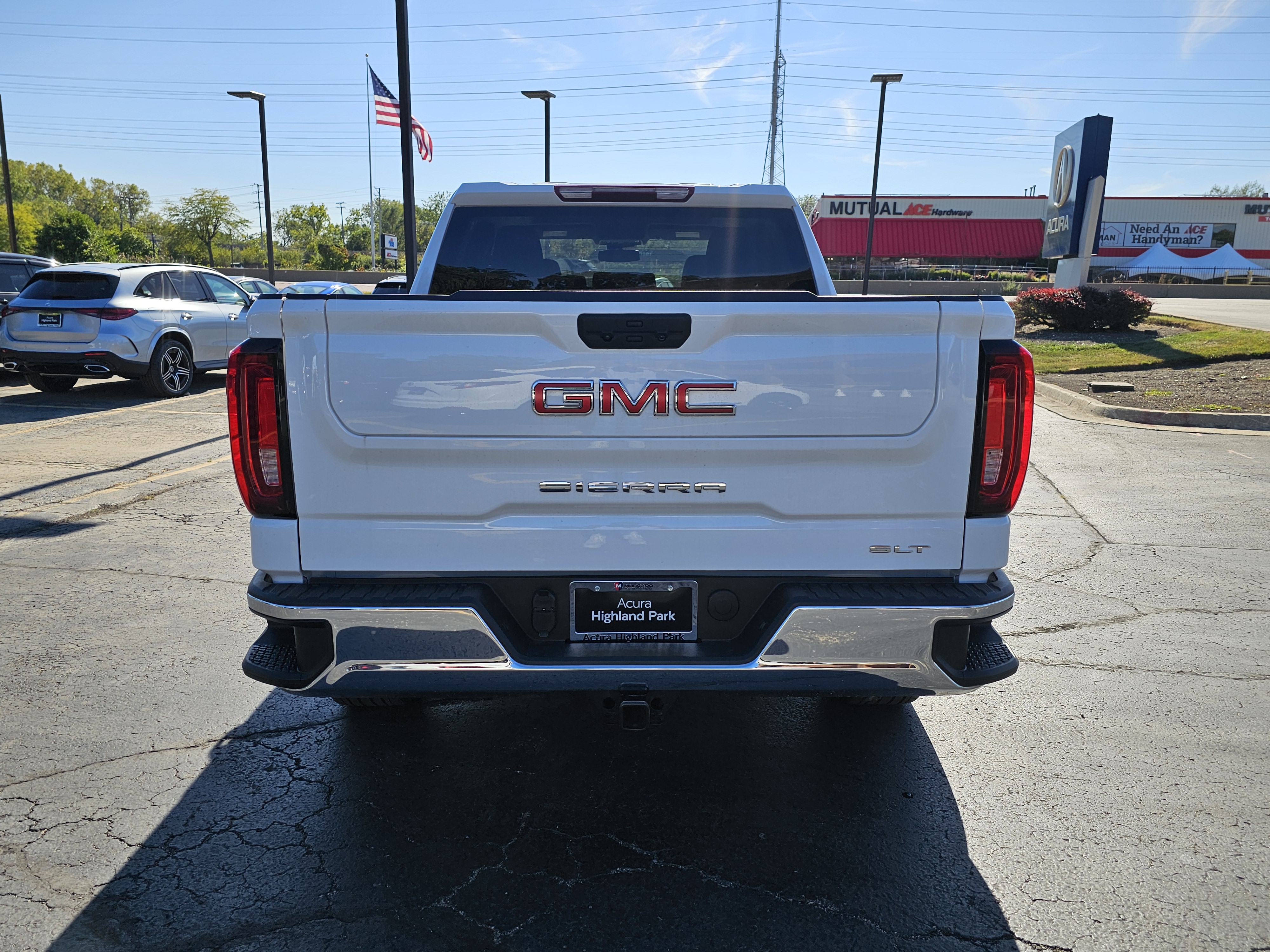 2024 GMC Sierra 1500 SLT 23