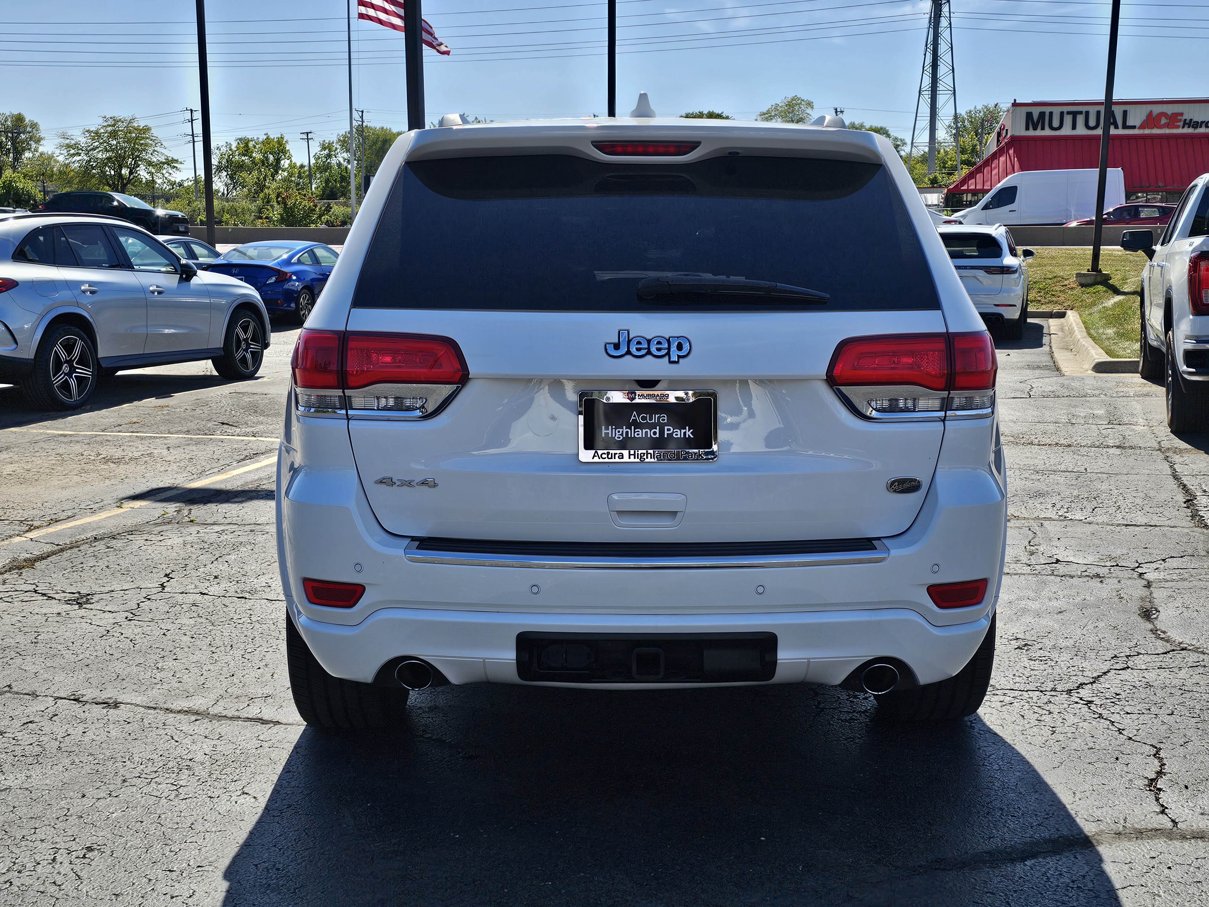 2020 Jeep Grand Cherokee Overland 26