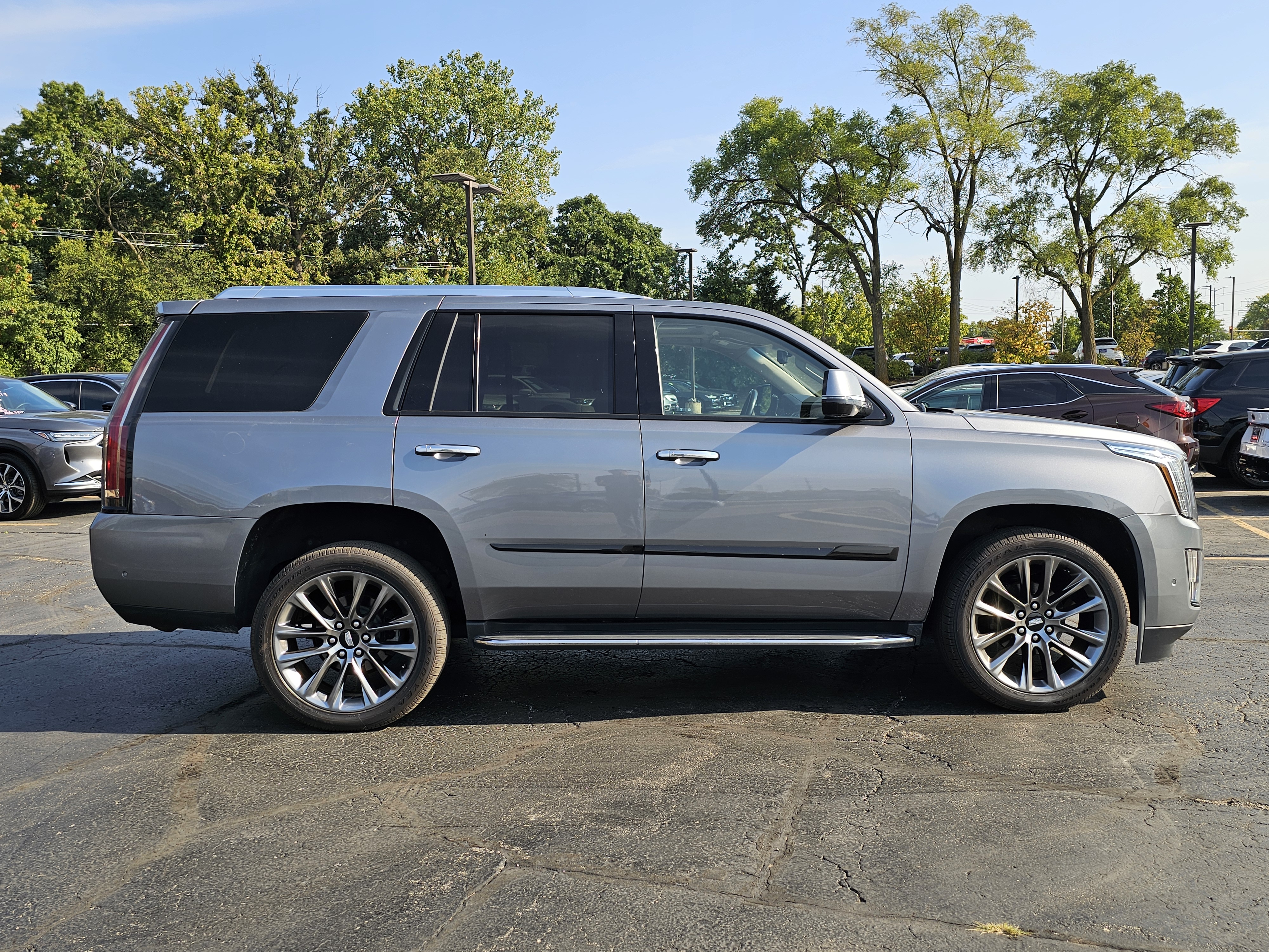 2020 Cadillac Escalade Luxury 22